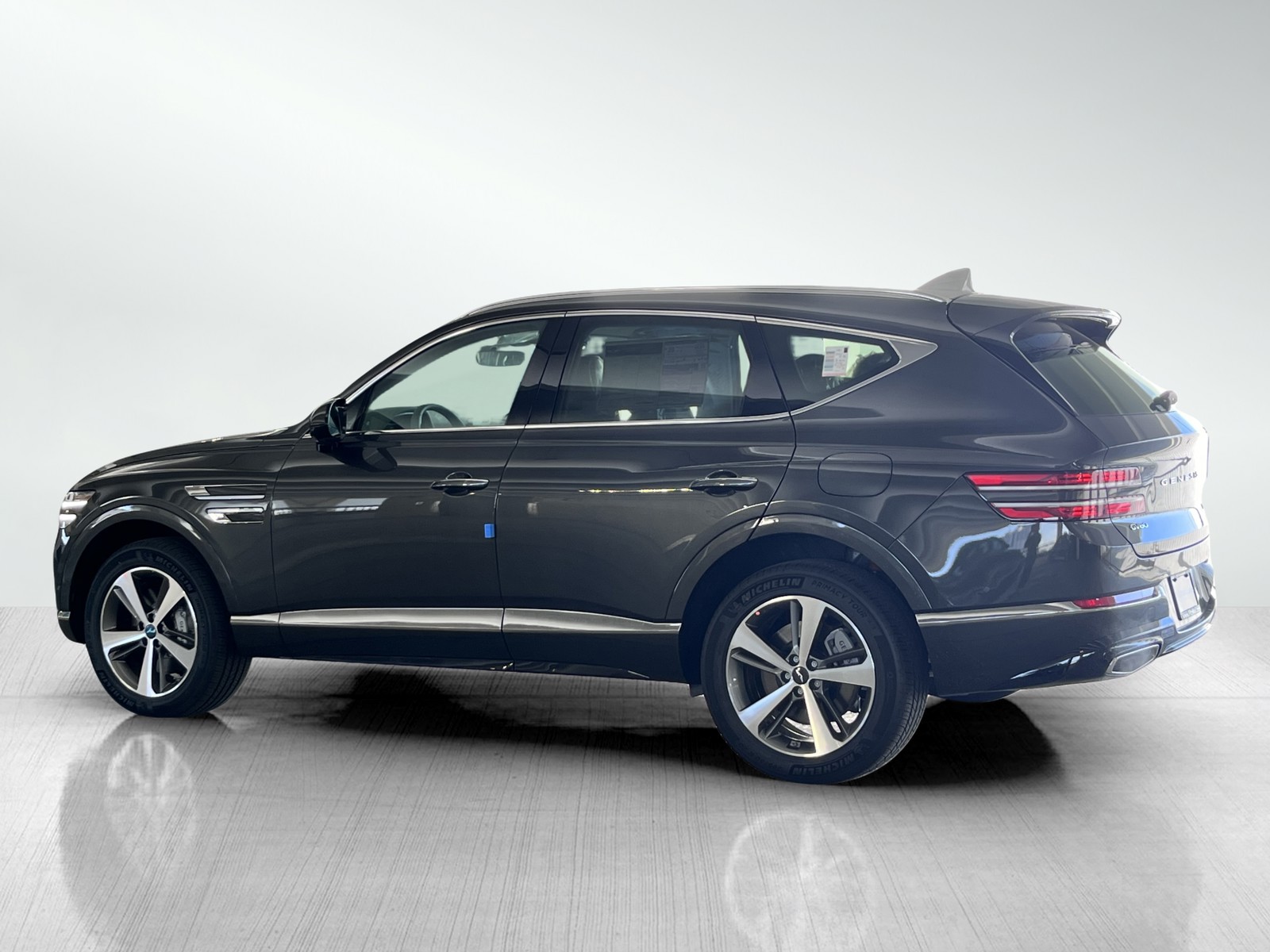 2024 Genesis GV80 3.5T AWD photo 3