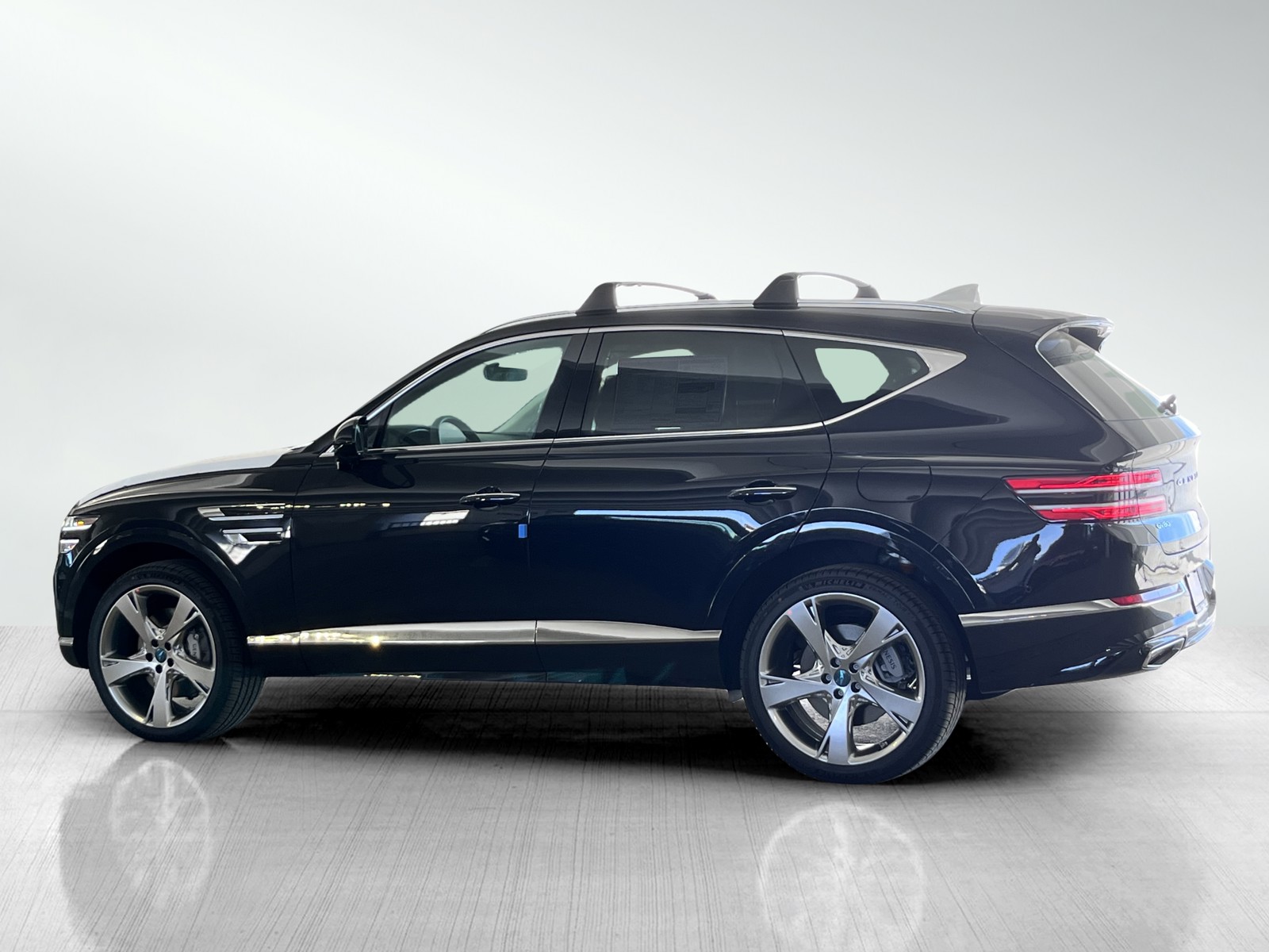 2024 Genesis GV80 3.5T AWD photo 3