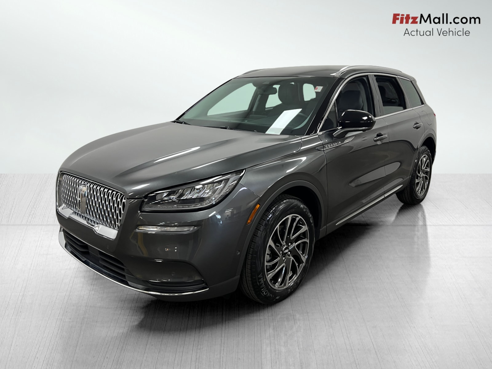 2020 Lincoln Corsair Standard photo 2