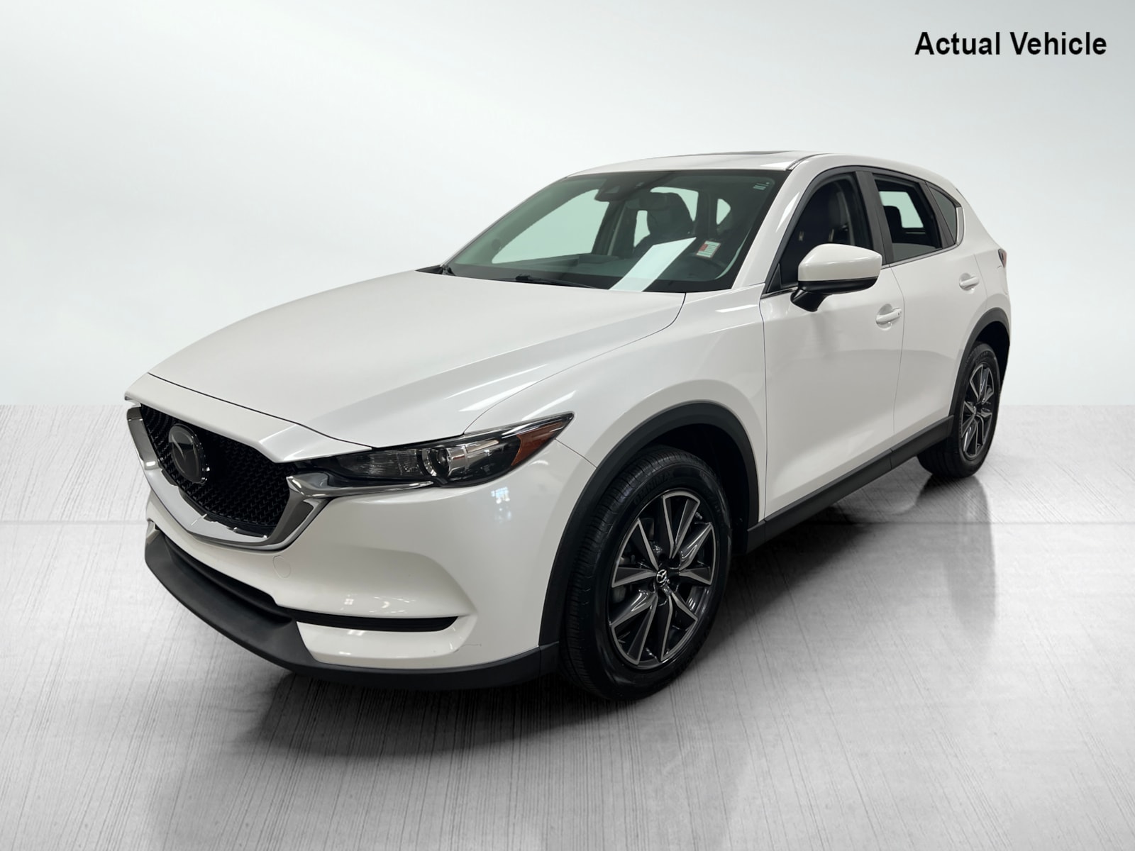 2018 Mazda CX-5 Touring photo 2