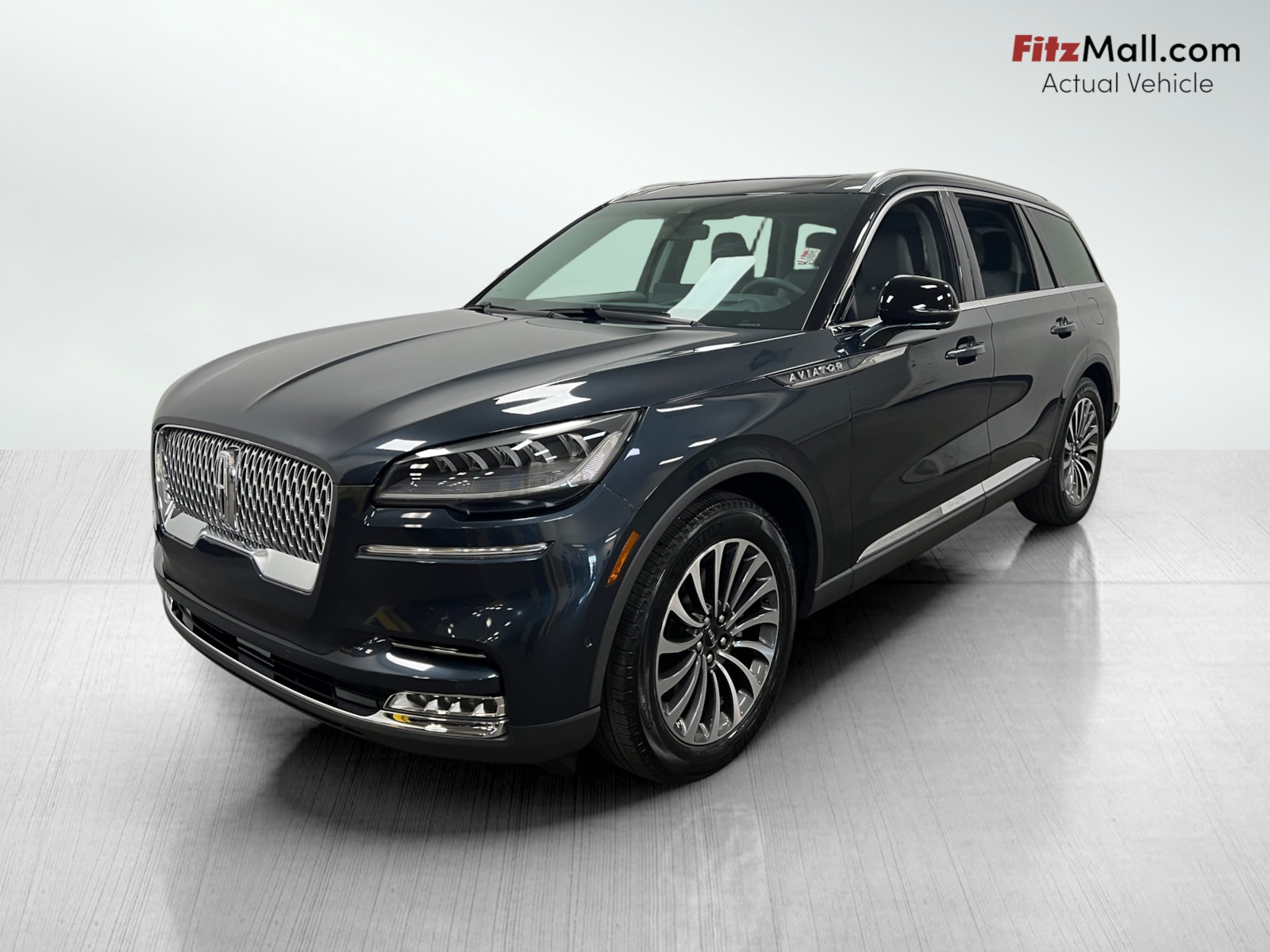 2021 Lincoln Aviator Reserve photo 2