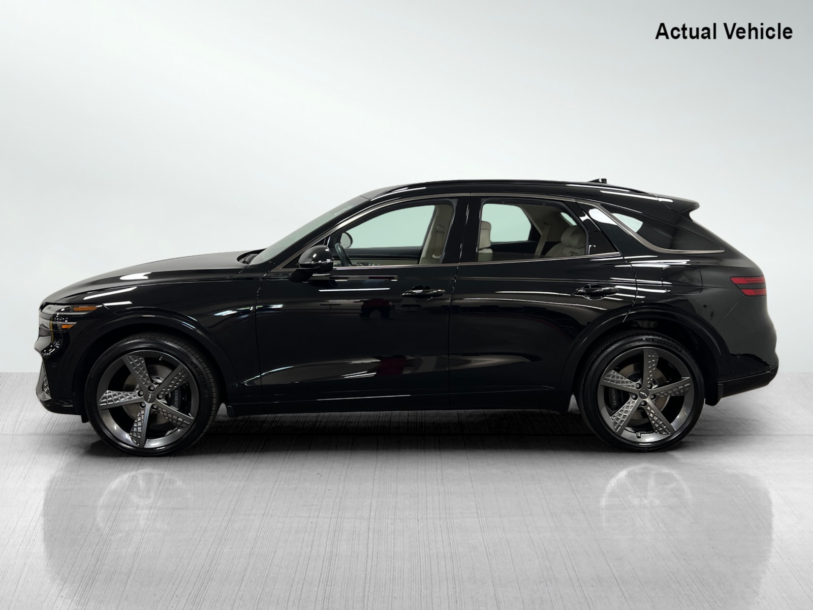 2023 Genesis GV70 3.5T Sport photo 3
