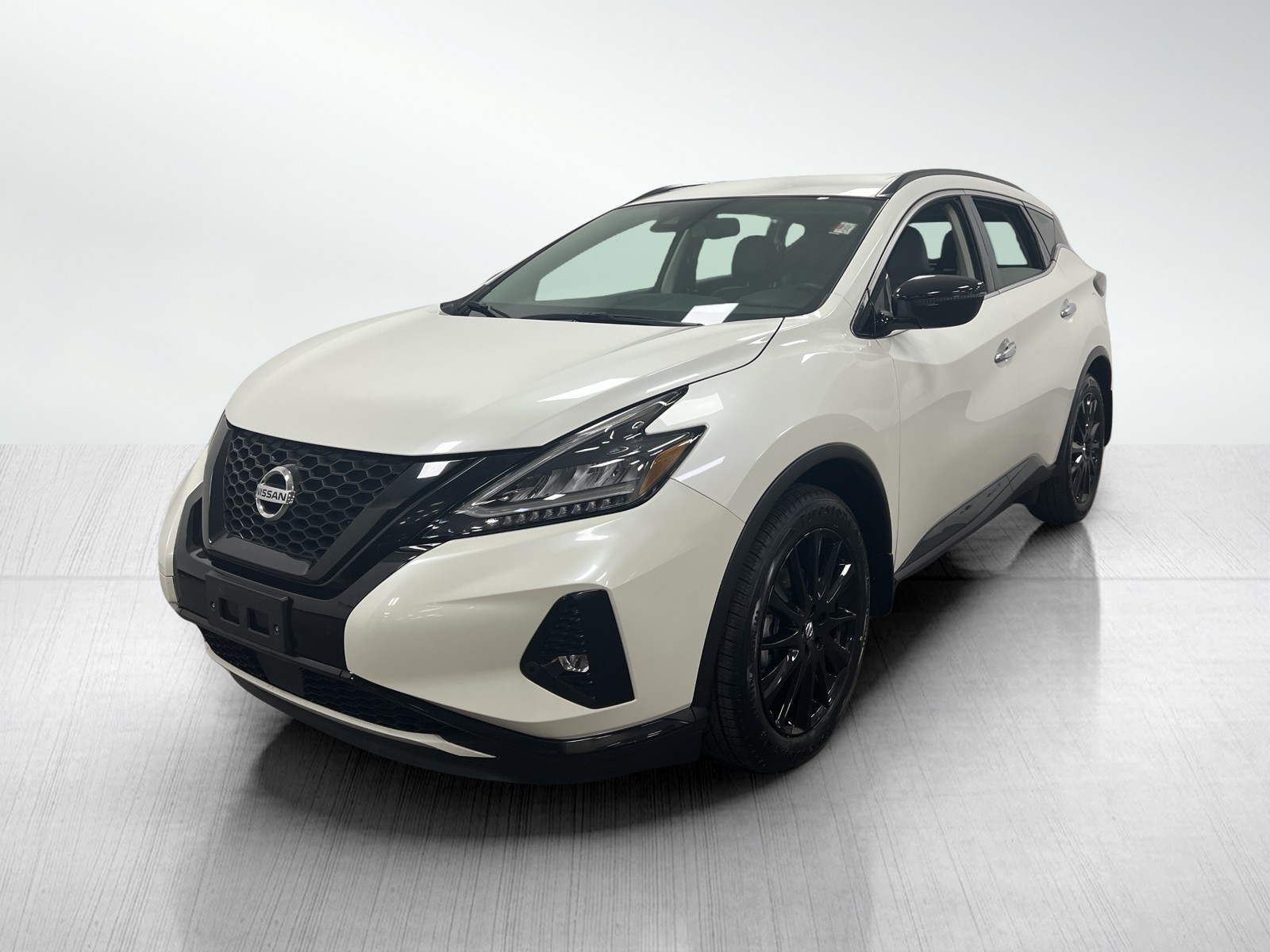 2022 Nissan Murano SV photo 2