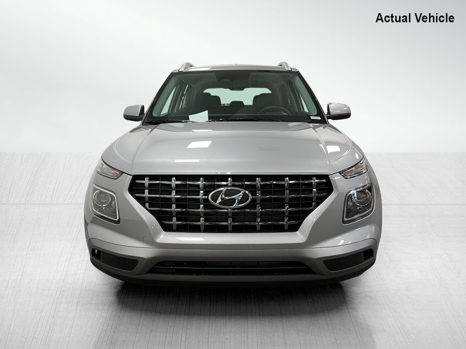 2025 Hyundai Venue SEL photo 5