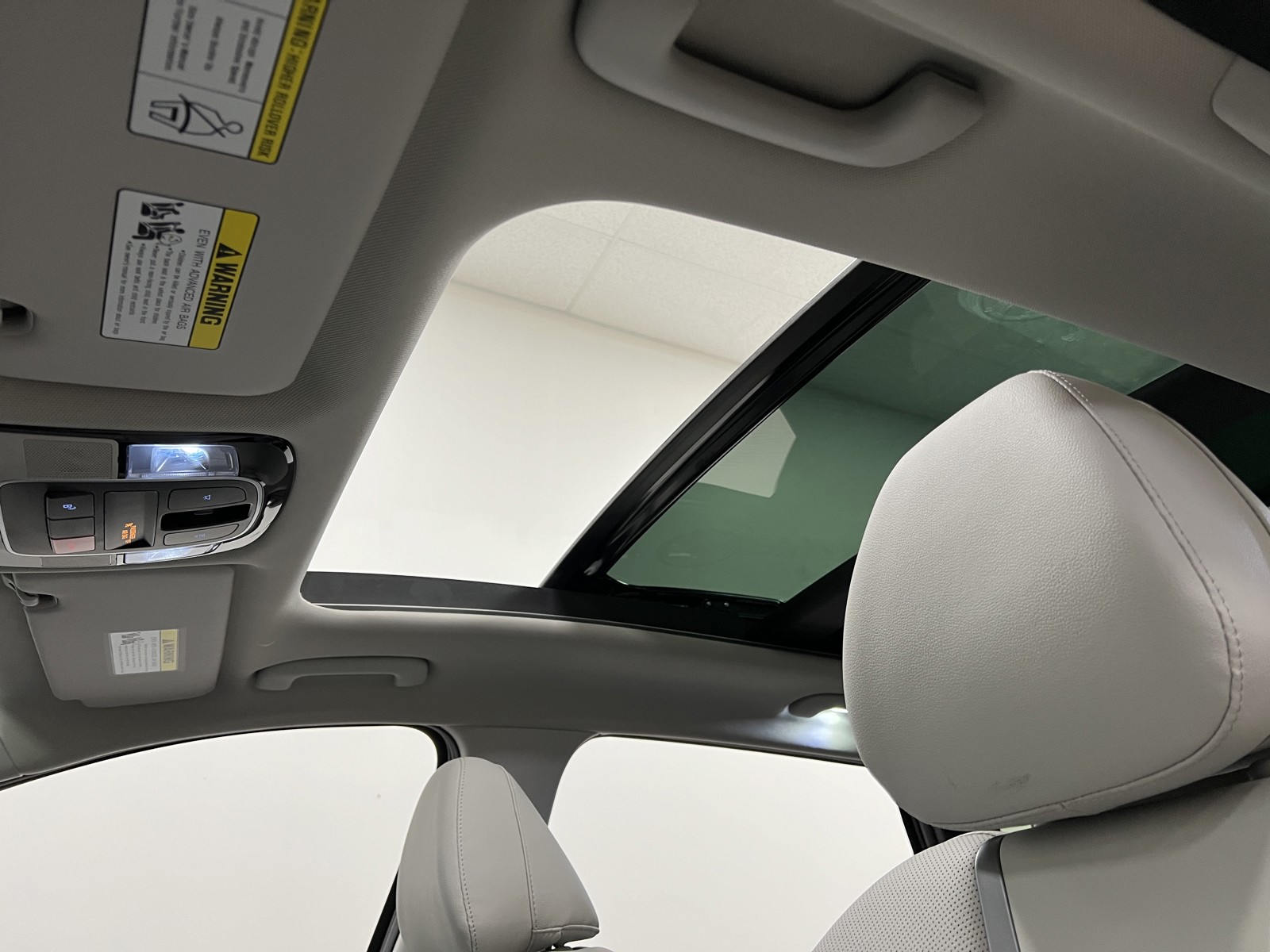 2025 Hyundai Tucson Limited photo 21