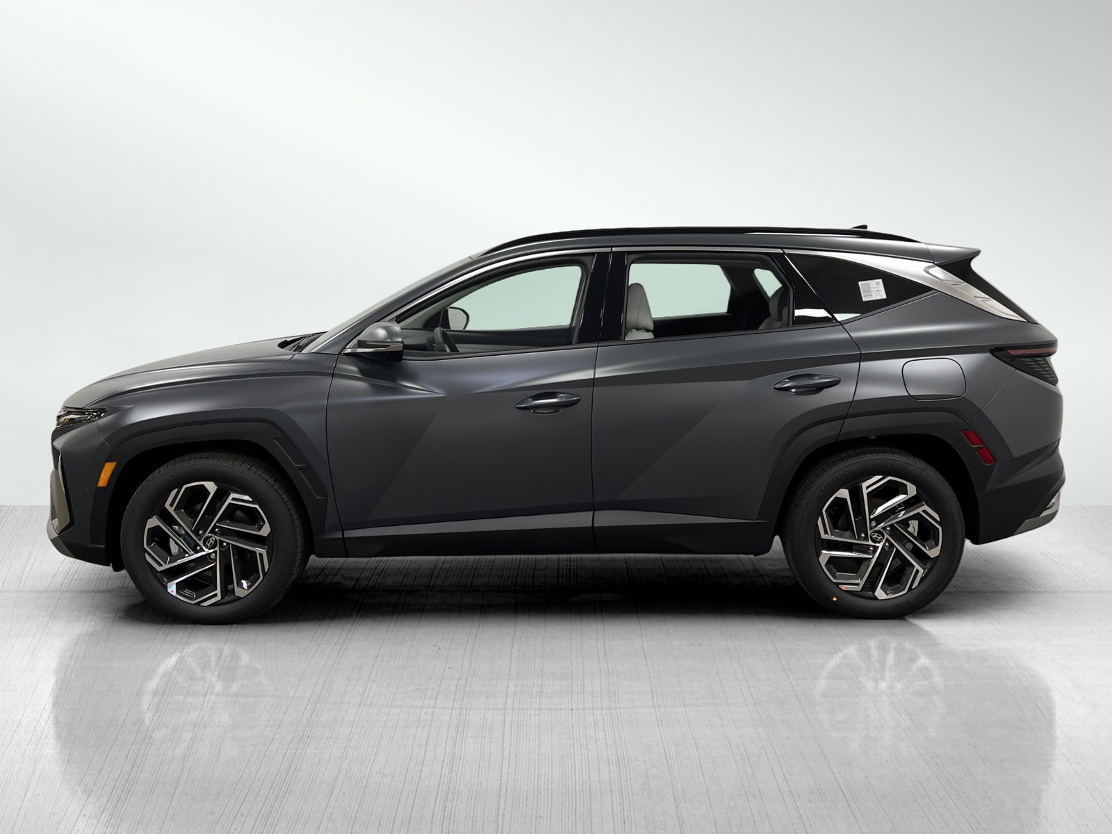 2025 Hyundai Tucson Limited photo 3