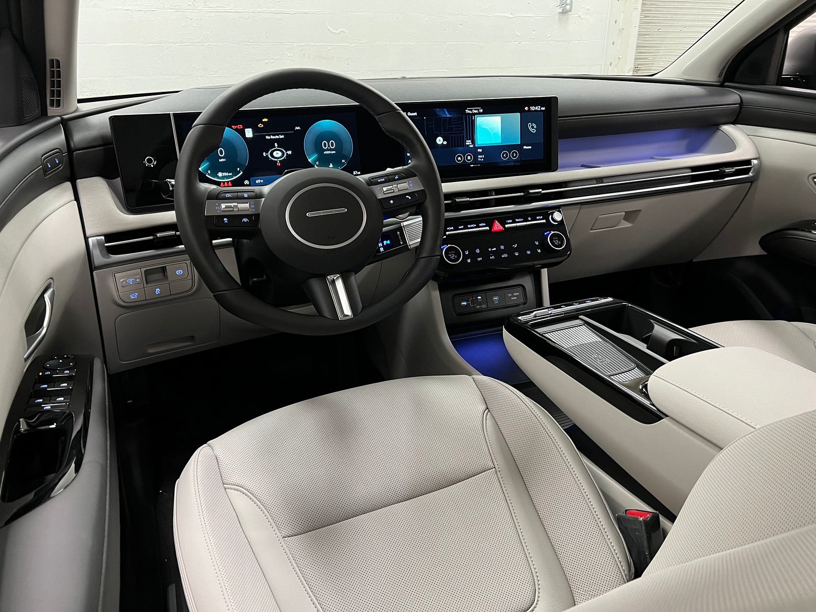 2025 Hyundai Tucson Limited photo 9