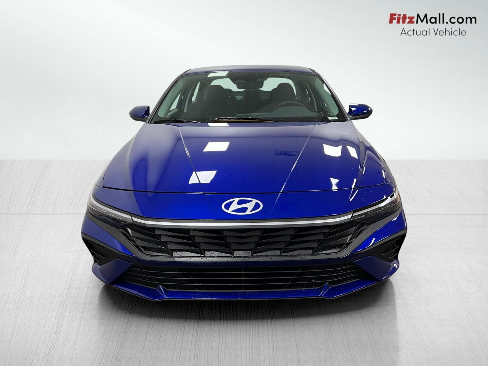 2025 Hyundai Elantra SE photo 5