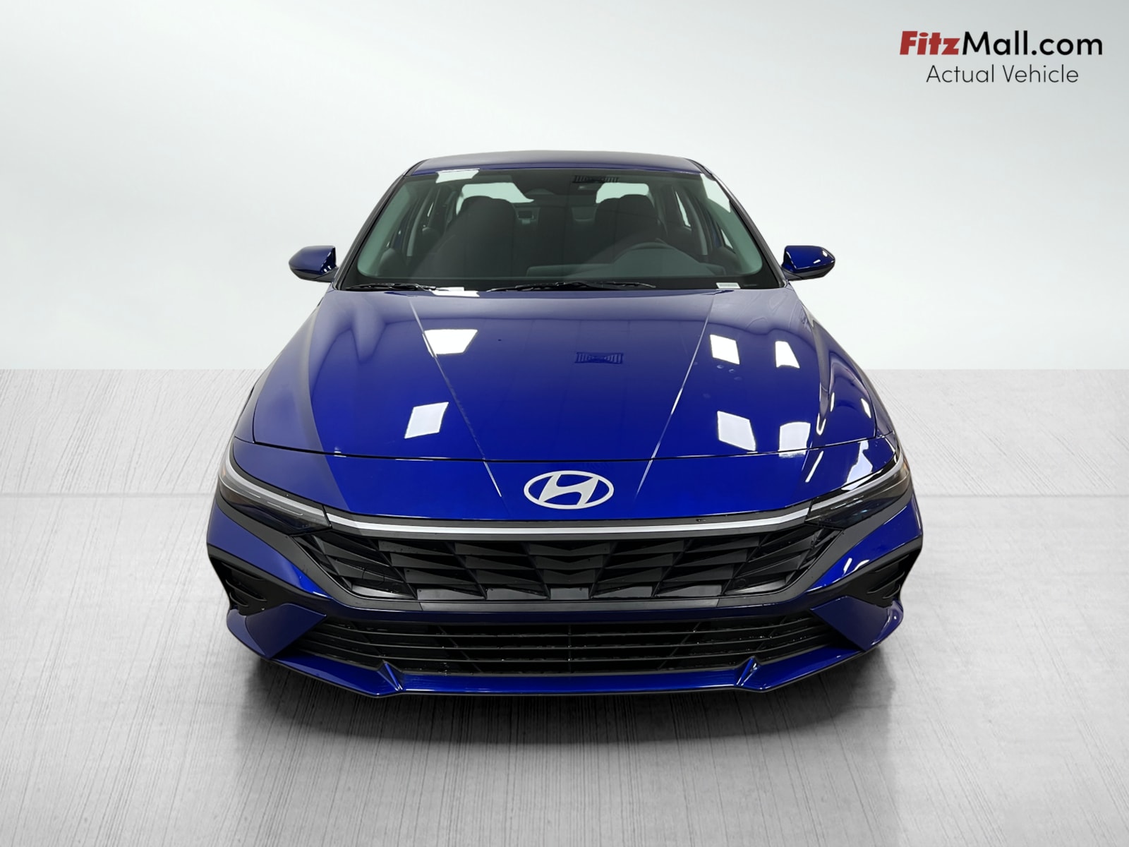 2025 Hyundai Elantra SE photo 5