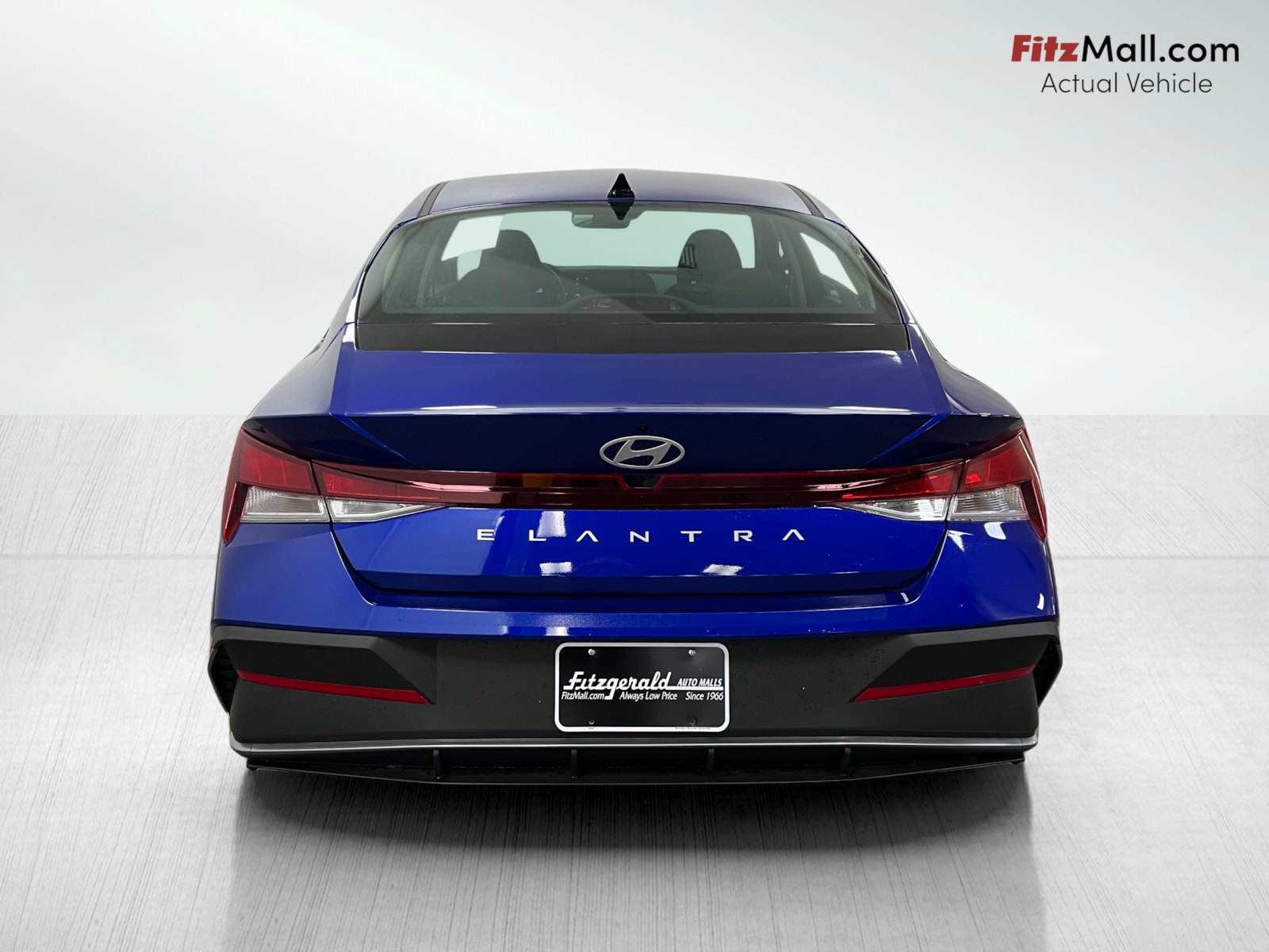 2025 Hyundai Elantra SE photo 6