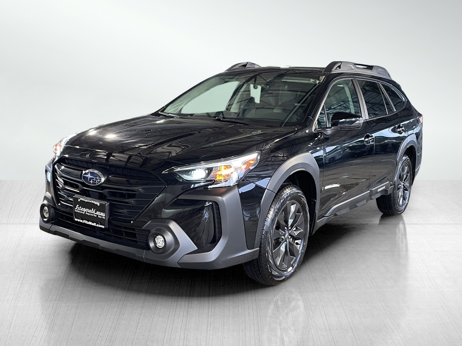 2024 Subaru Outback Onyx Edition photo 2