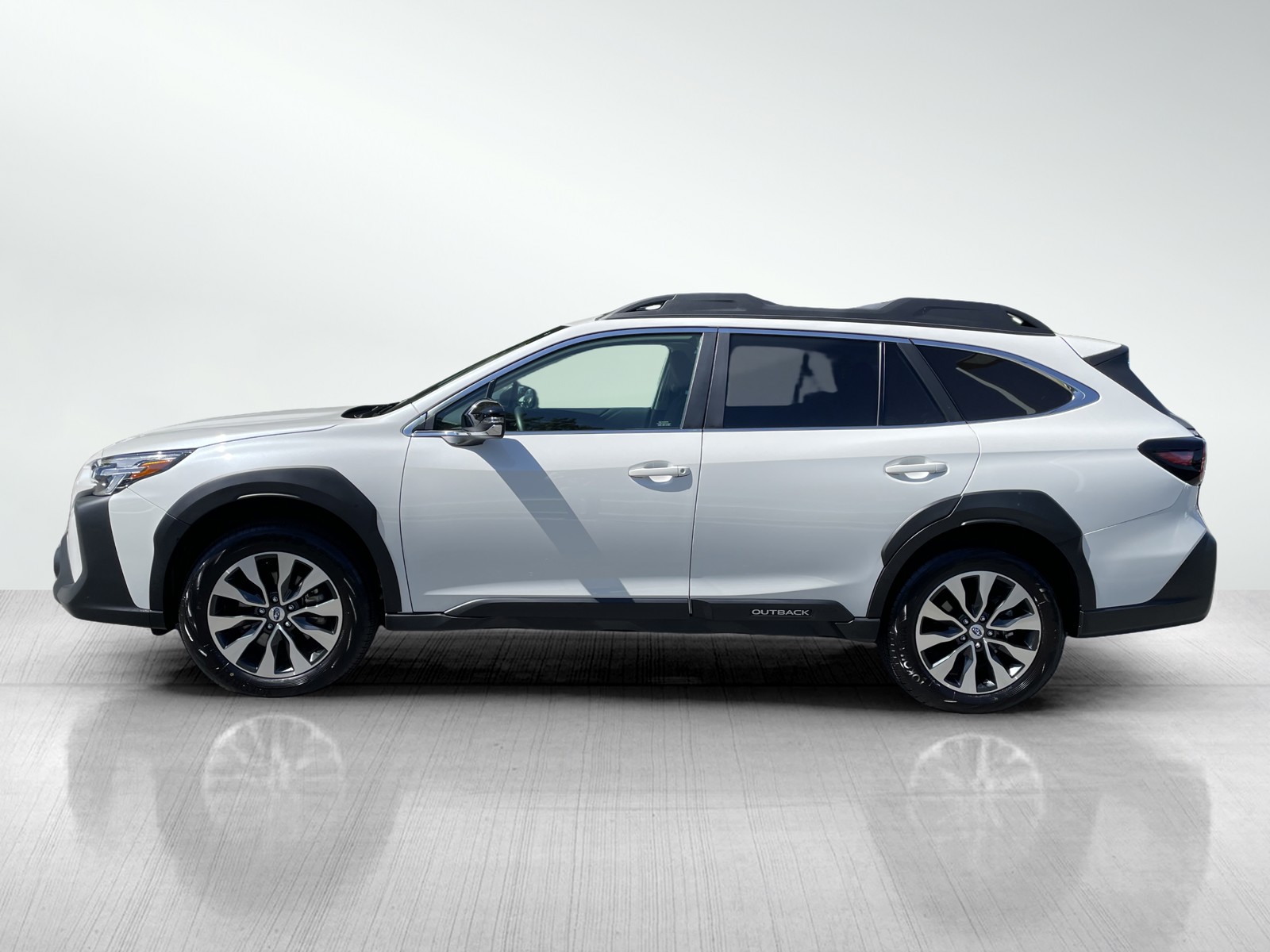 2024 Subaru Outback Limited photo 3