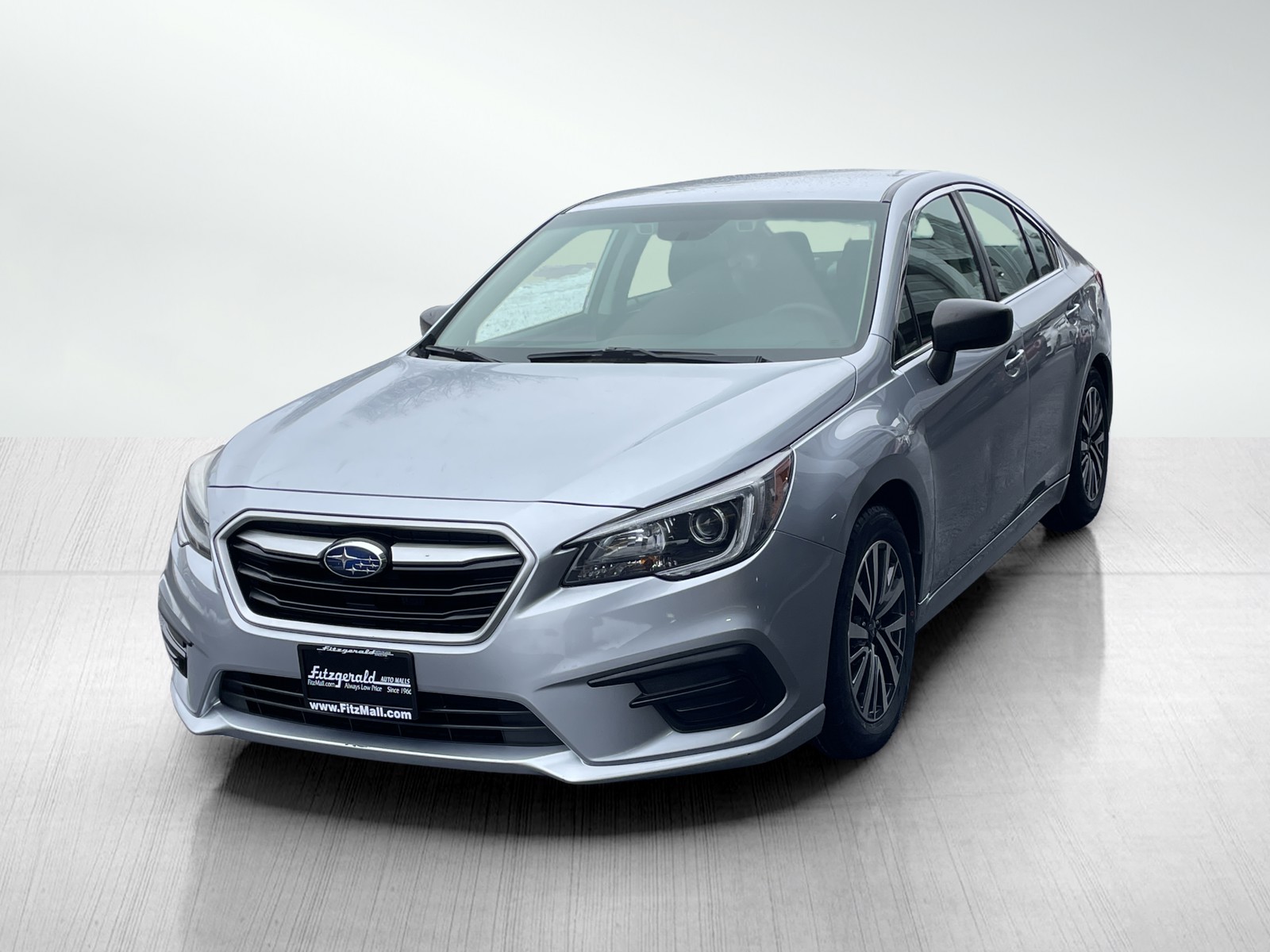 2019 Subaru Legacy 2.5i photo 2