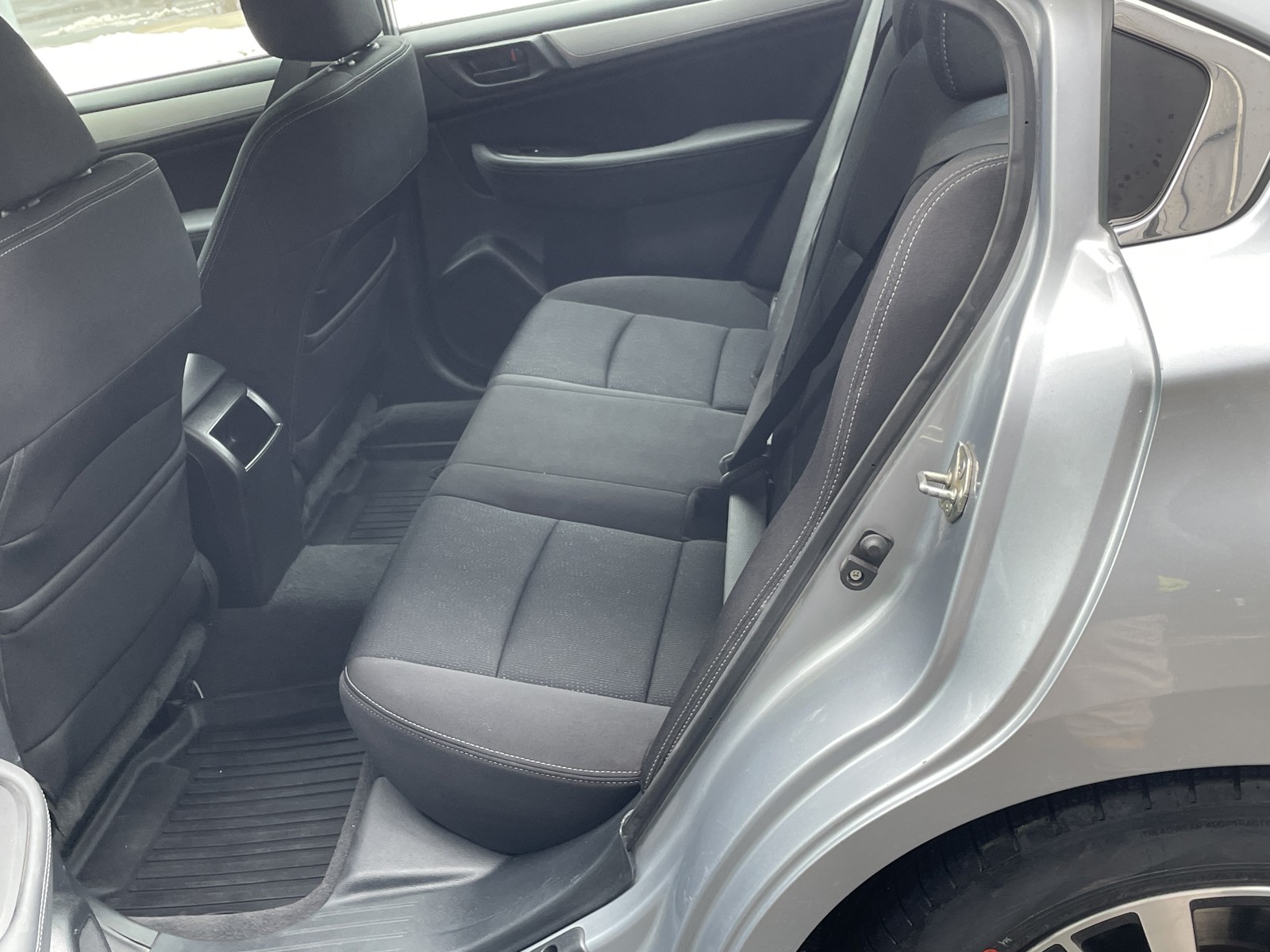 2019 Subaru Legacy 2.5i photo 32