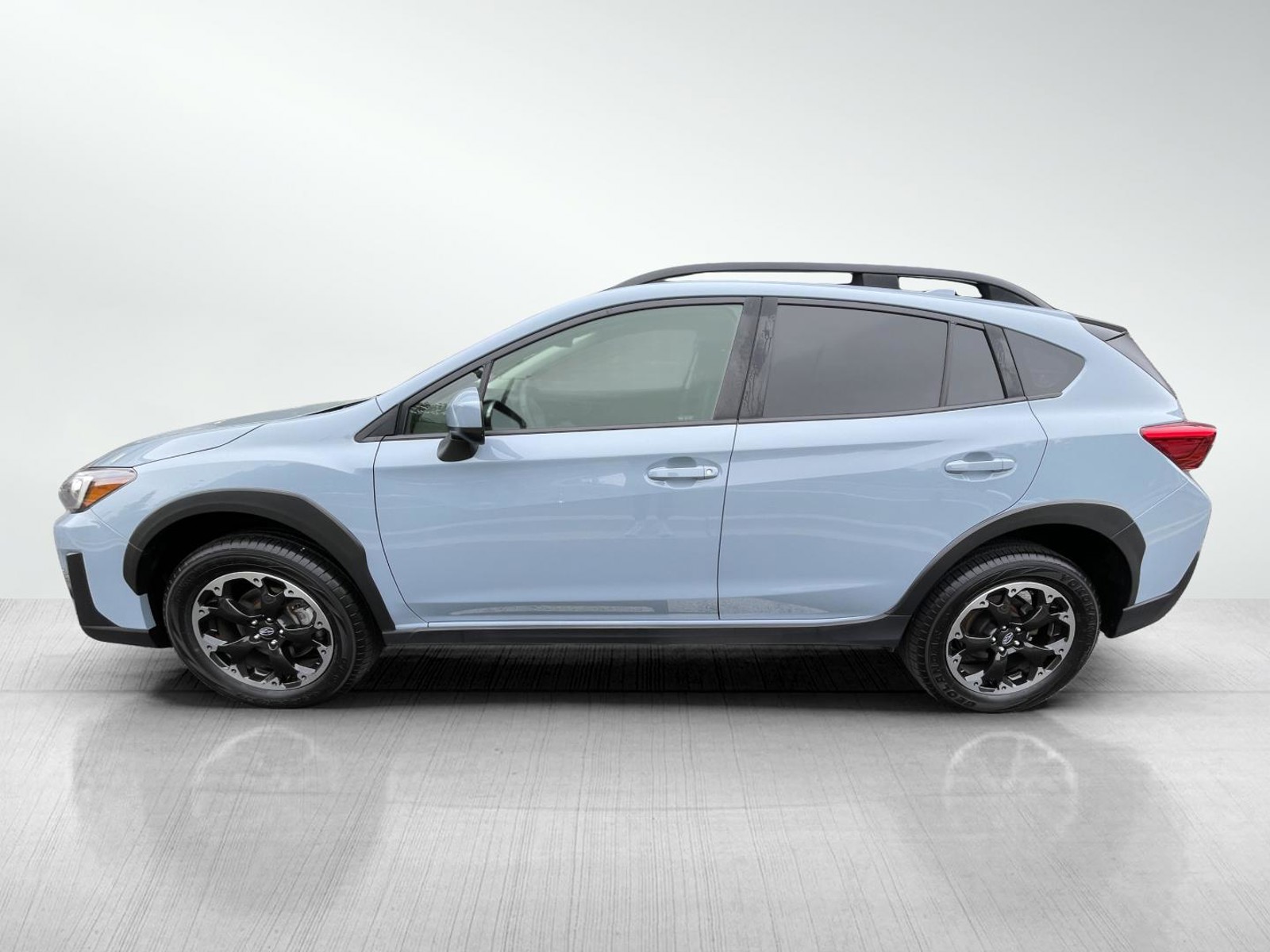 2023 Subaru Crosstrek Premium photo 3