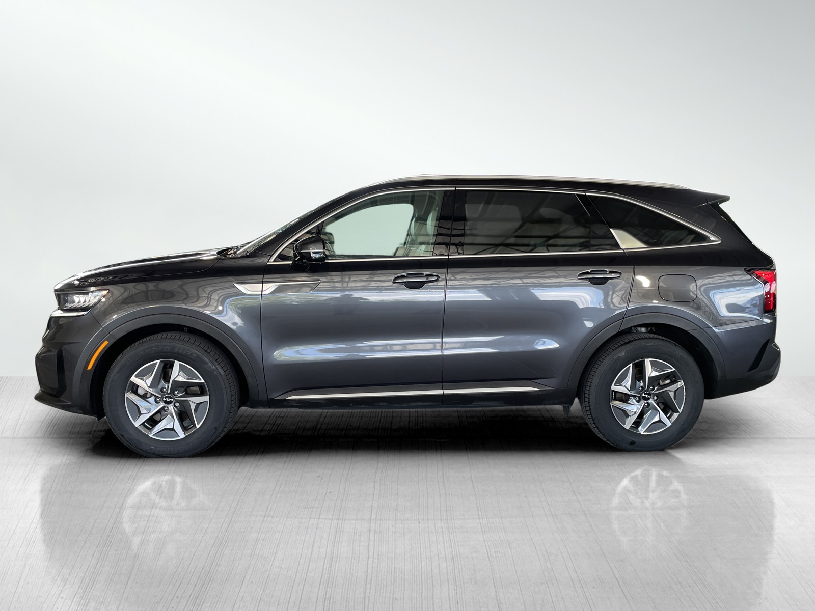 2022 Kia Sorento Hybrid EX photo 3