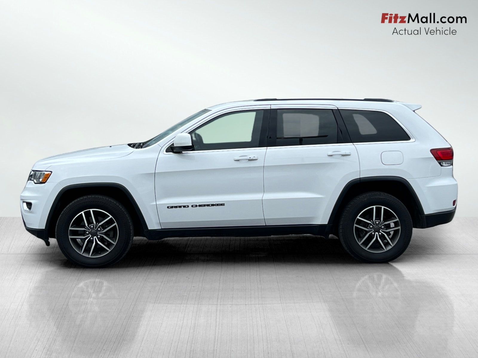 2020 Jeep Grand Cherokee Laredo E photo 5