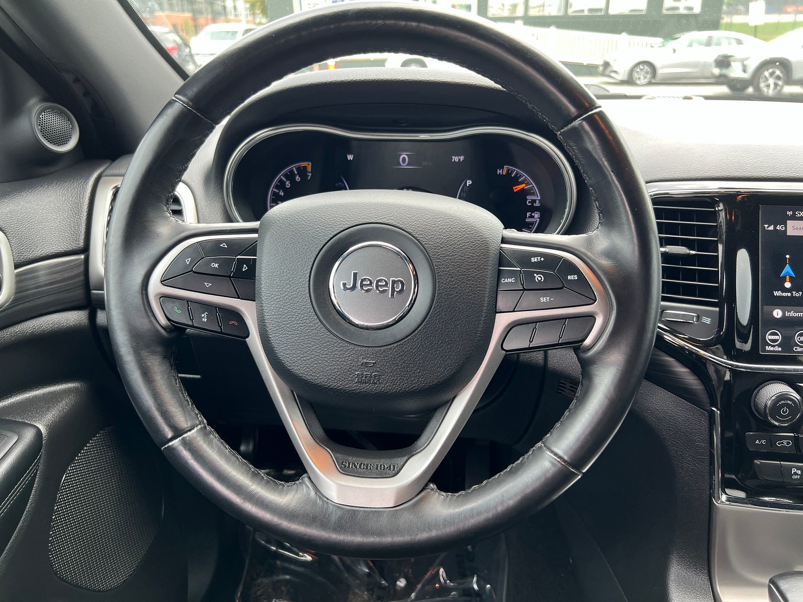 2020 Jeep Grand Cherokee Laredo E photo 9