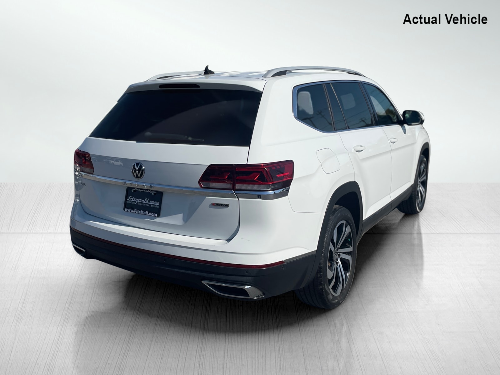 2021 Volkswagen Atlas SEL Premium photo 3
