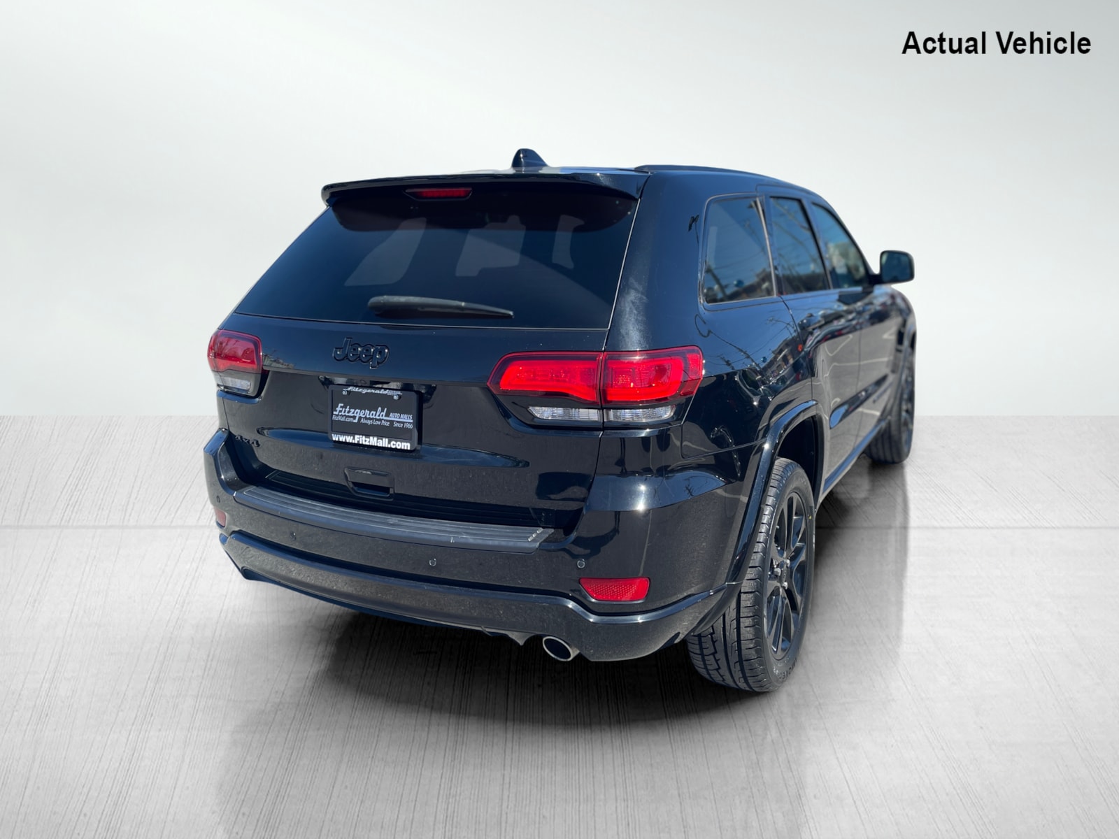 2022 Jeep Cherokee Laredo X photo 3