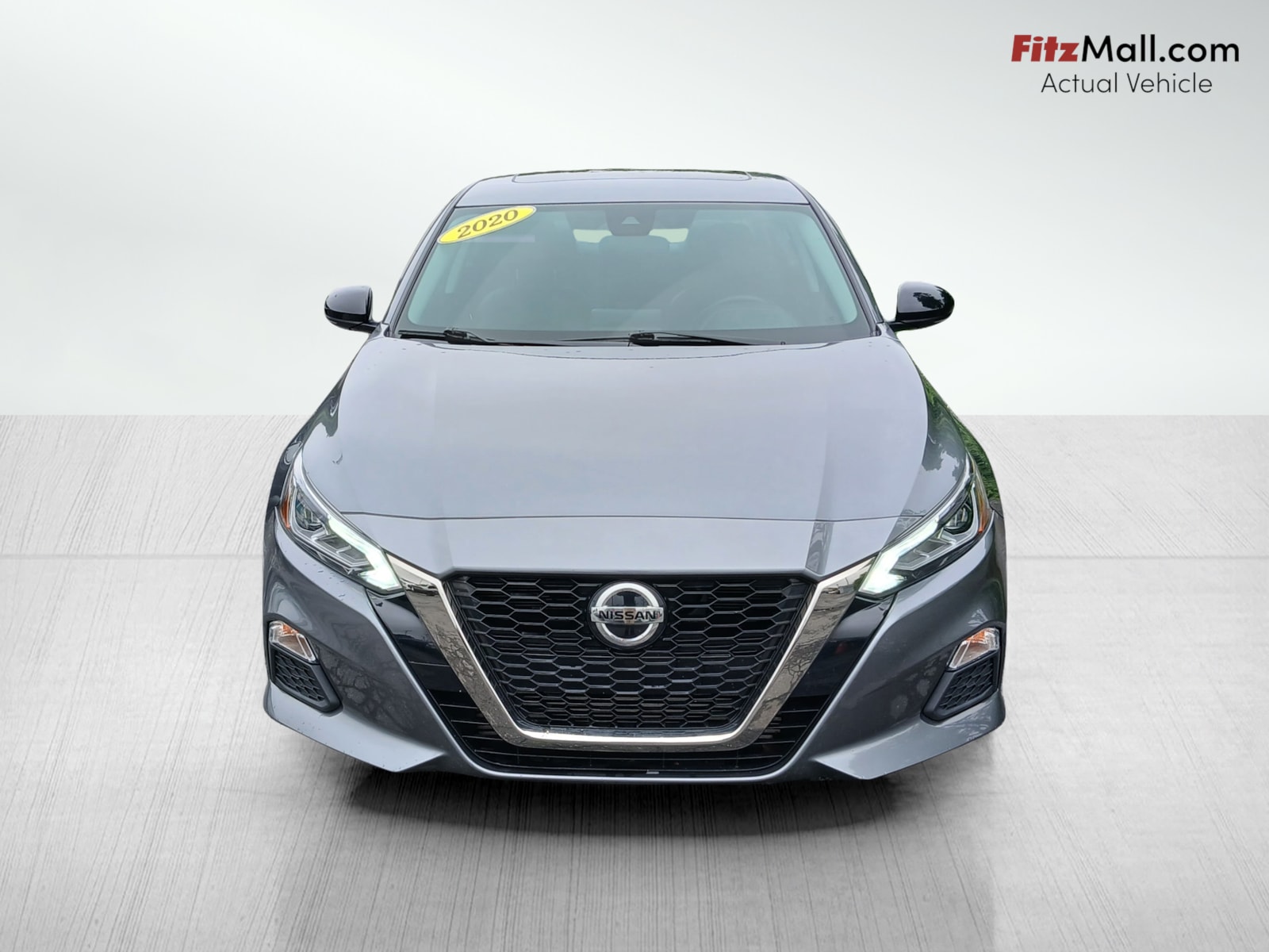 2020 Nissan Altima SR photo 2