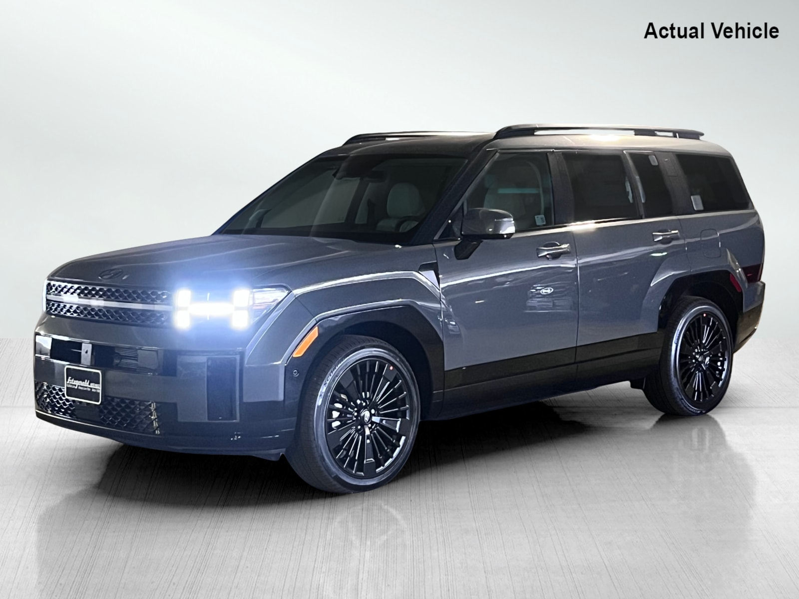 2025 Hyundai Santa Fe photo 2