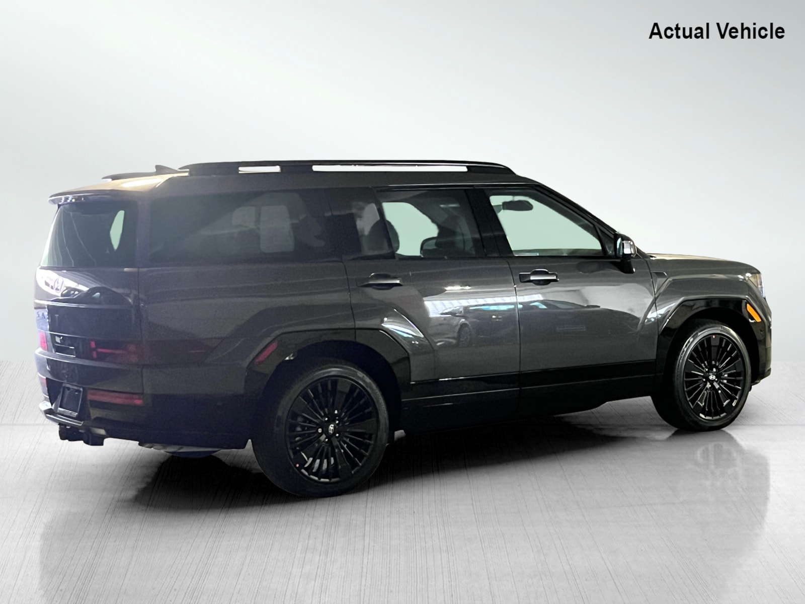 2025 Hyundai Santa Fe photo 4