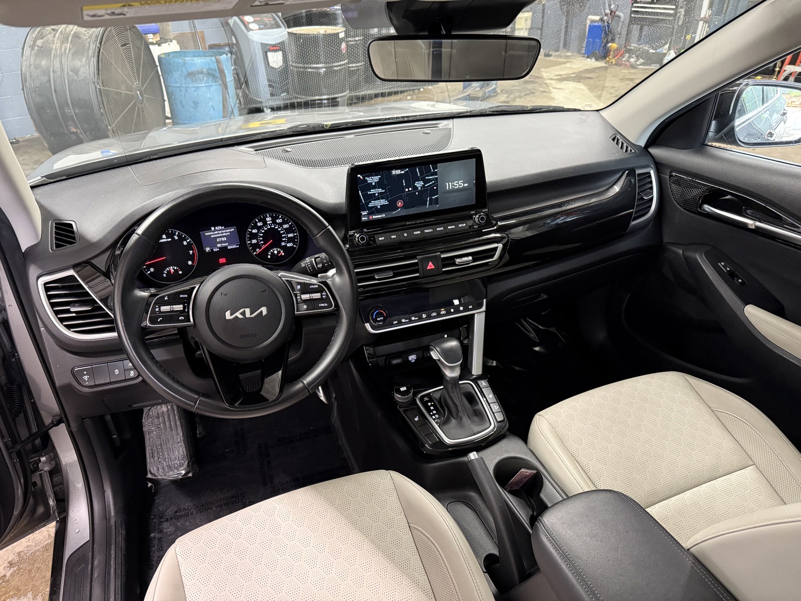 2022 Kia Seltos EX photo 14