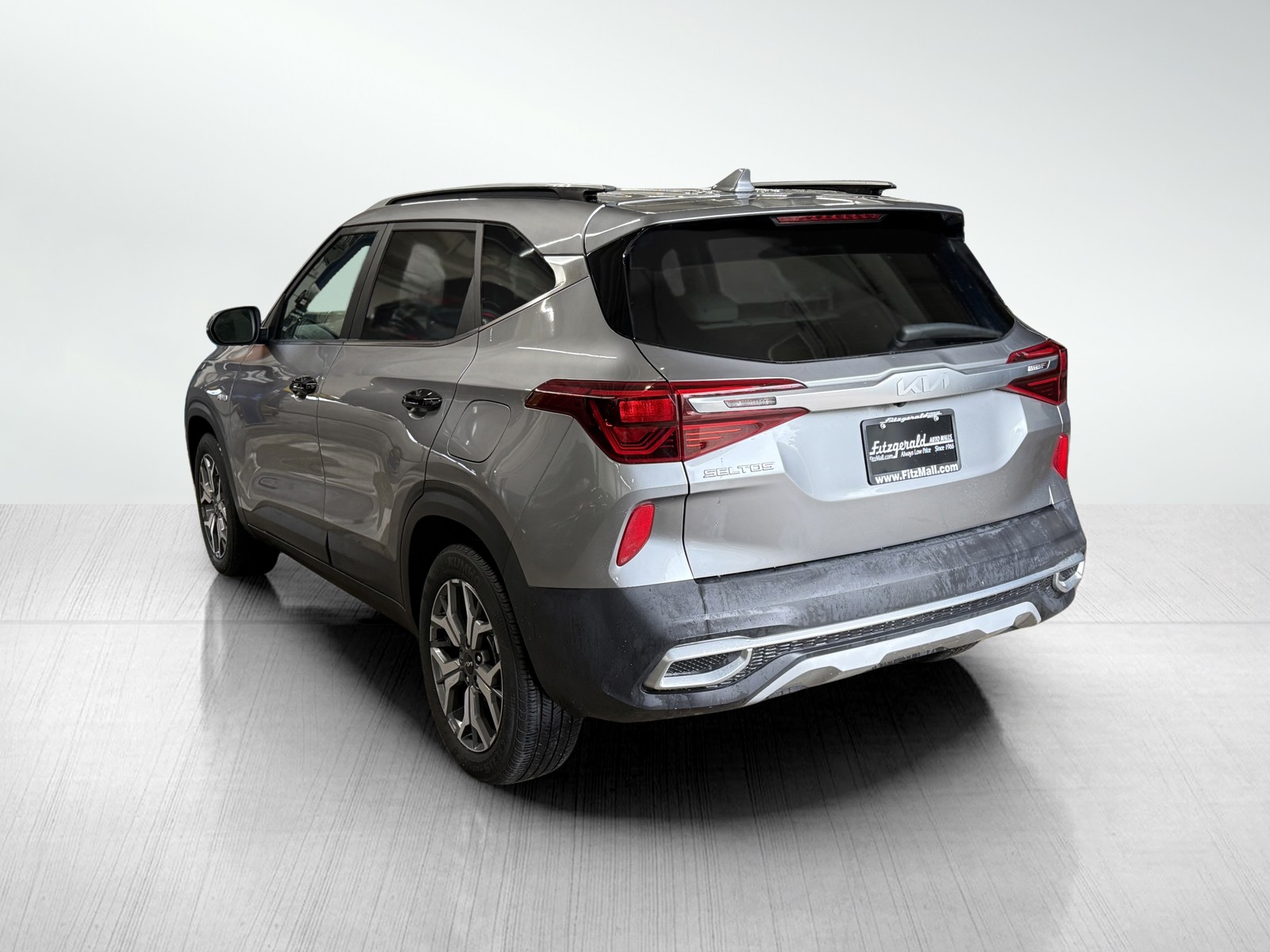 2022 Kia Seltos EX photo 8