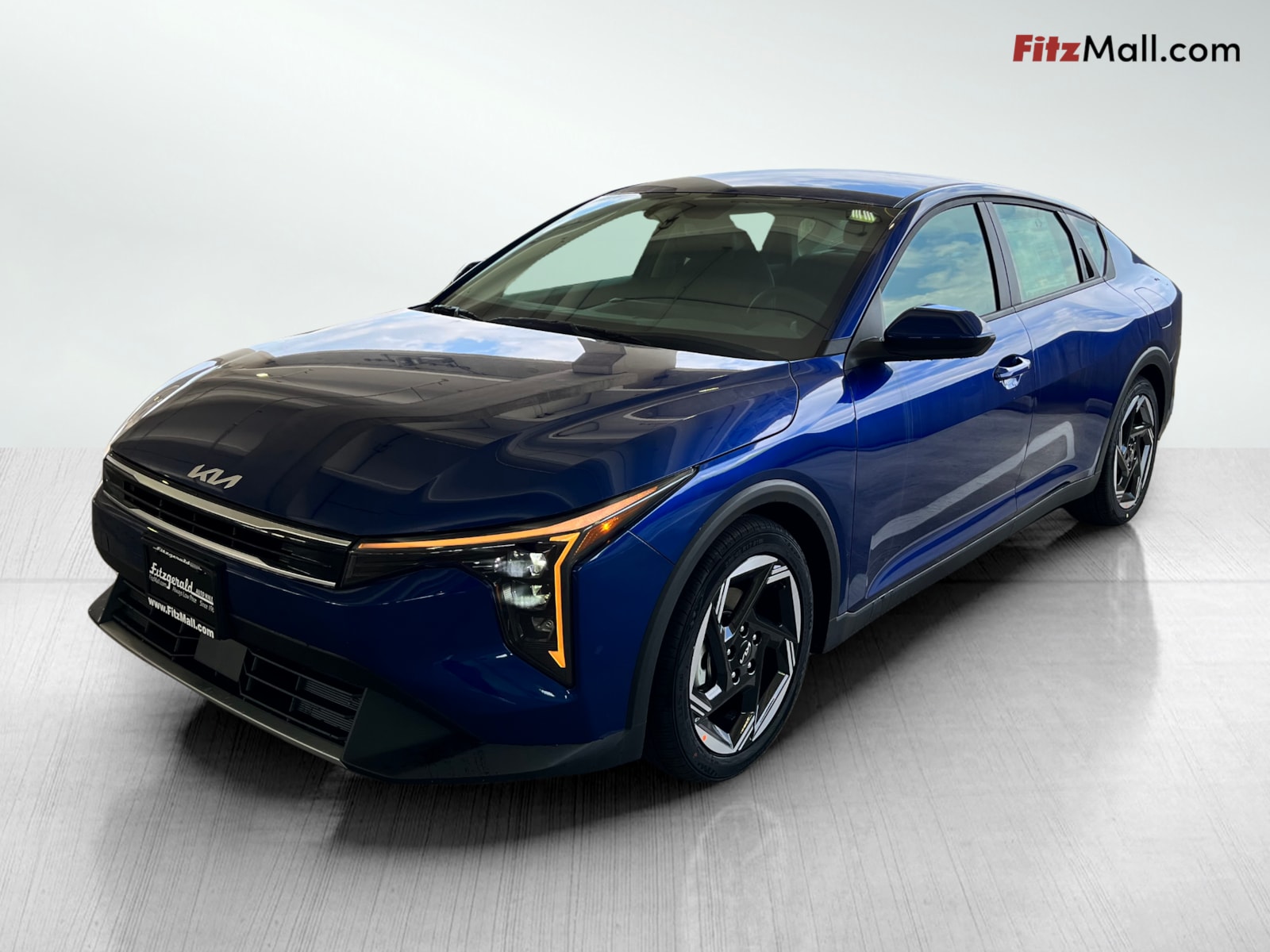 2025 Kia K4 EX photo 2