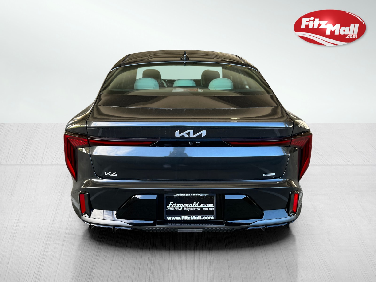 2025 Kia K4 GT-Line Turbo photo 4