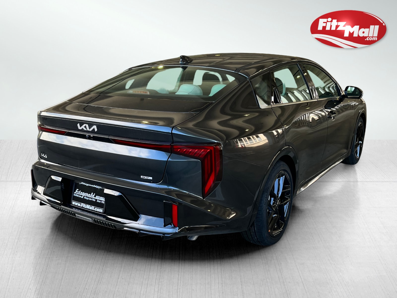2025 Kia K4 GT-Line Turbo photo 5