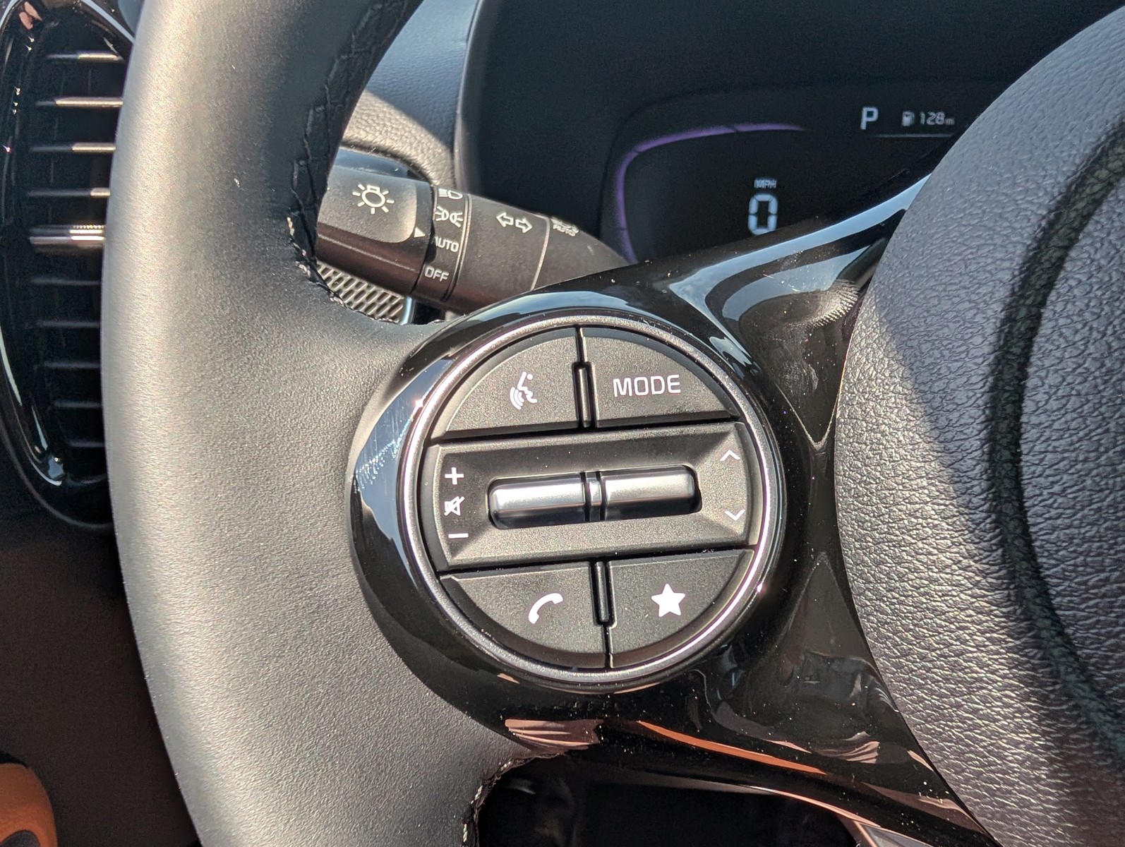 2025 Kia Soul EX photo 17