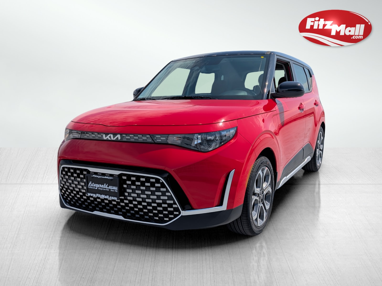 2025 Kia Soul EX photo 2