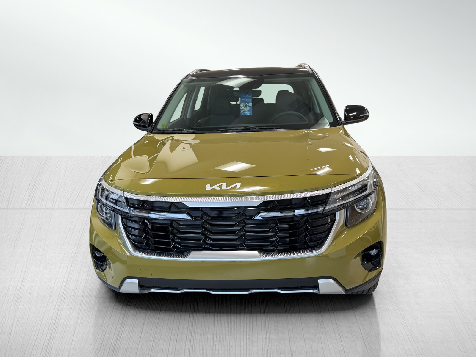 2024 Kia Seltos S photo 4
