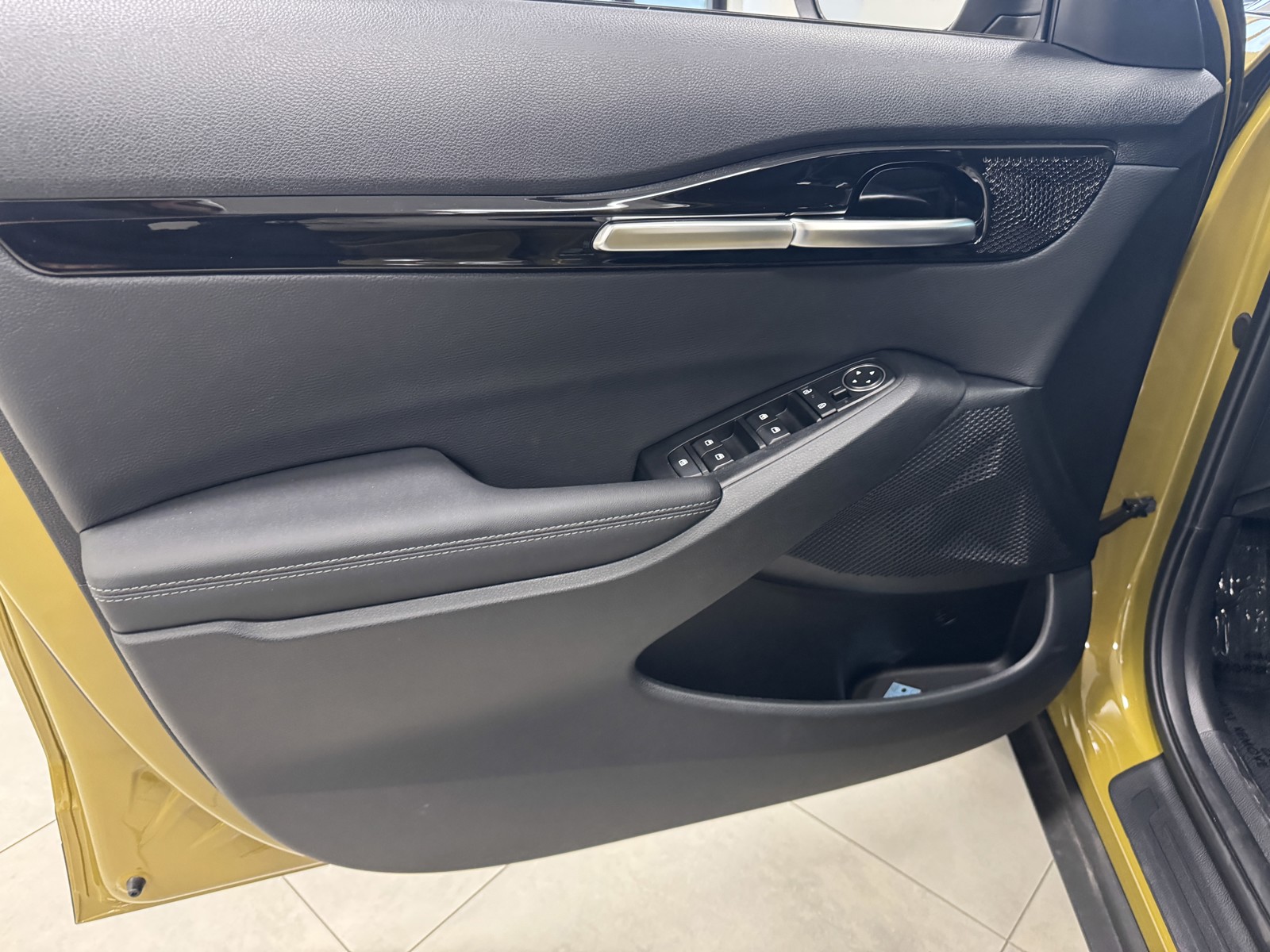 2024 Kia Seltos photo 12
