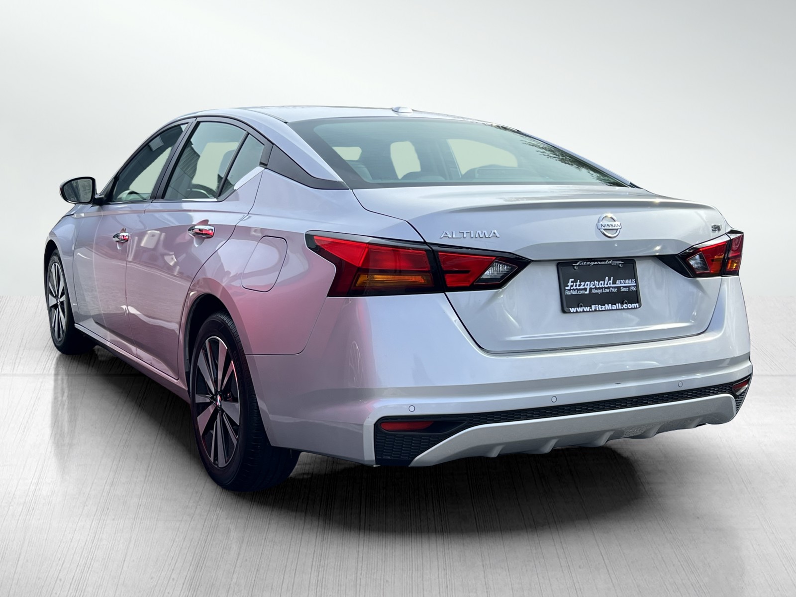 2022 Nissan Altima 2.5 SV photo 4