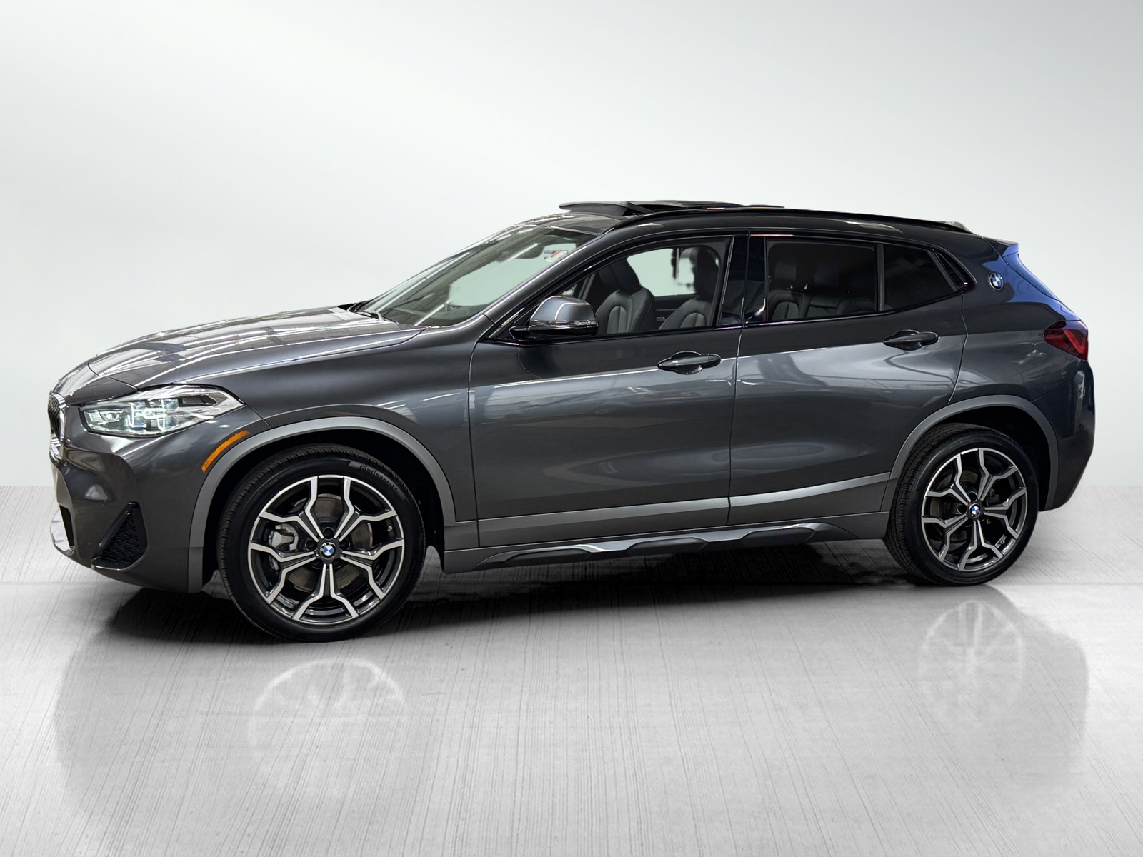 2021 Bmw X2 xDrive28i photo 3
