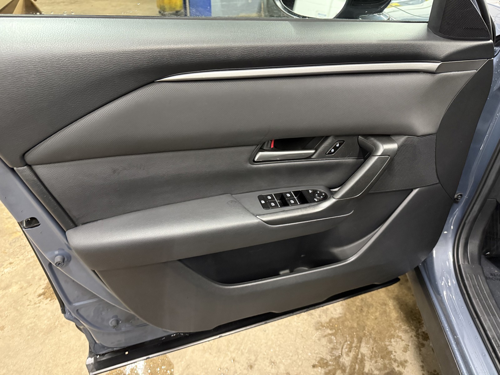 2023 Mazda CX-50 2.5 Preferred Plus photo 16