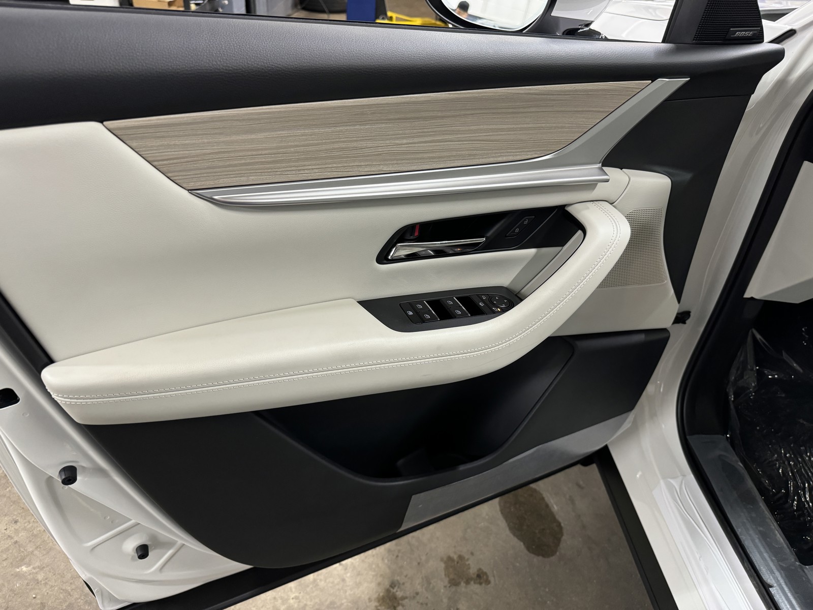 2025 Mazda CX-90 Premium Plus photo 16