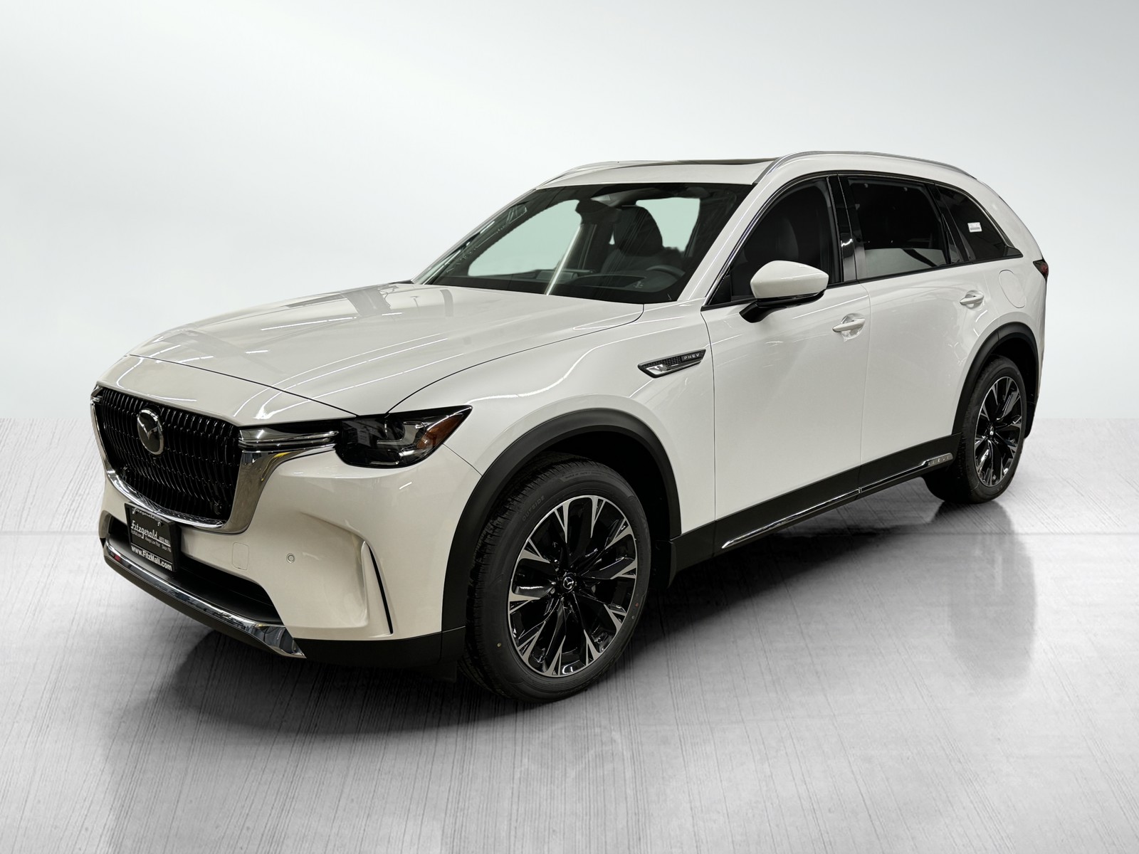 2025 Mazda CX-90 Premium Plus photo 2