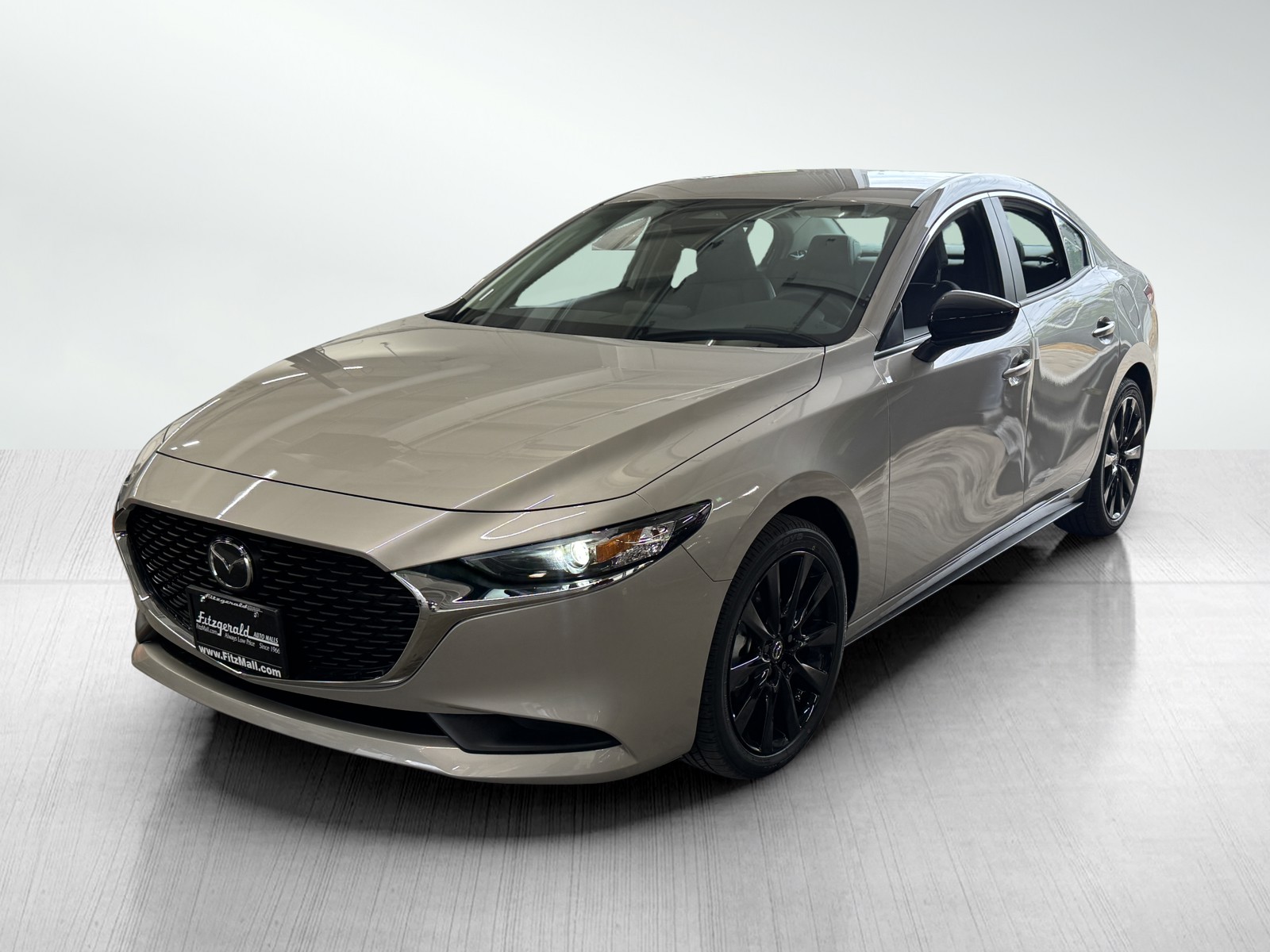 2025 Mazda Mazda3 Sedan 2.5 Select Sport photo 2