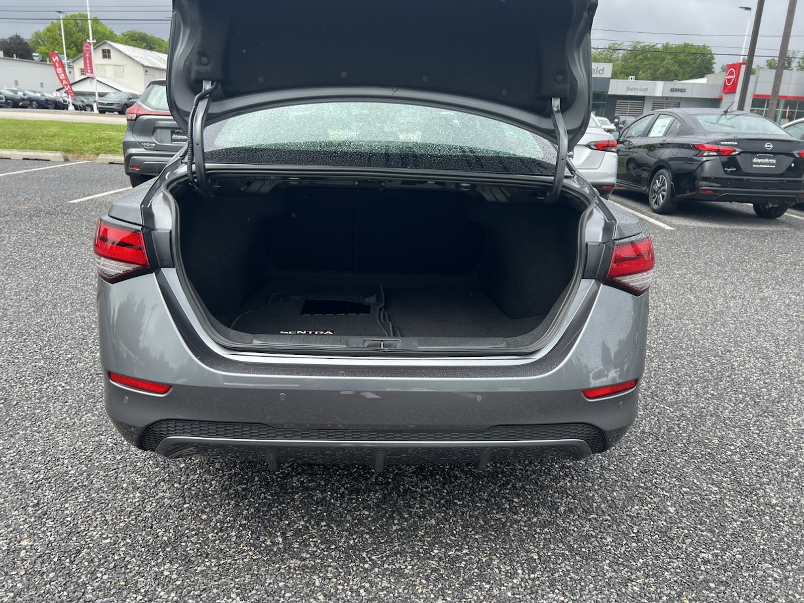 2025 Nissan Sentra S photo 11