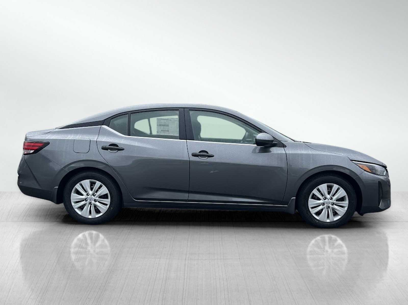 2025 Nissan Sentra S photo 4