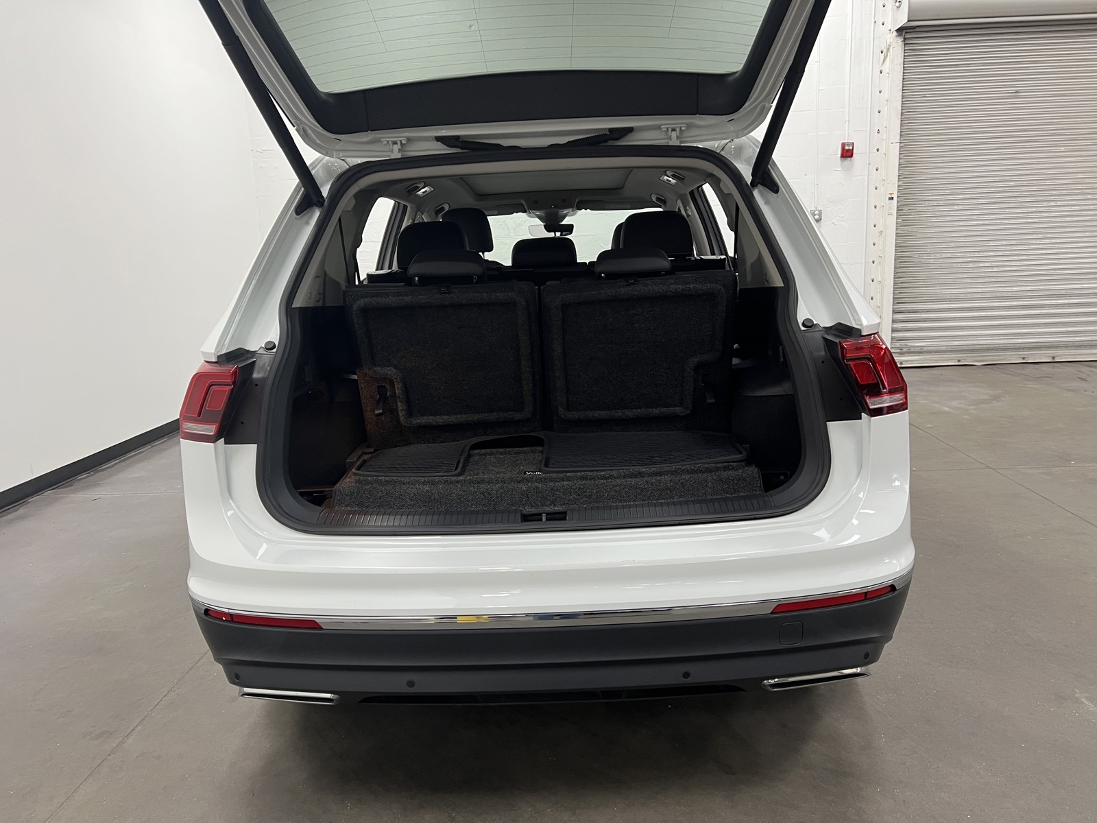 2021 Volkswagen Tiguan SEL photo 15