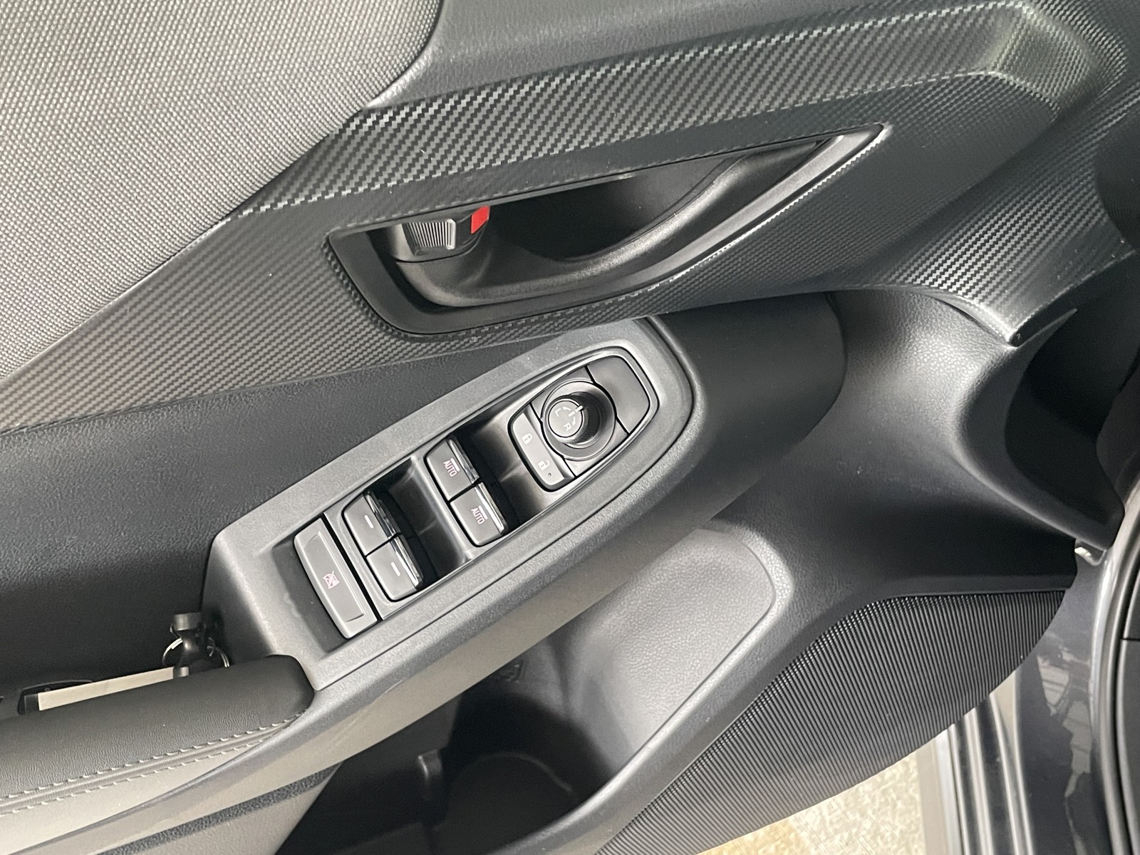 2025 Subaru Crosstrek Premium photo 10