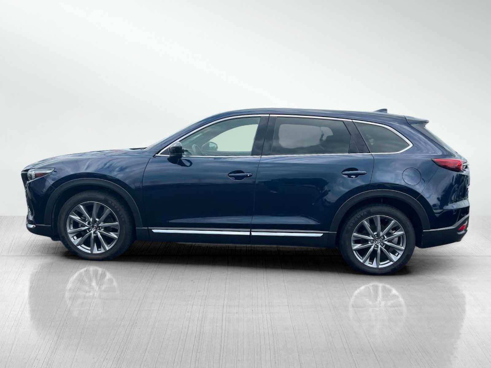 2023 Mazda CX-9 Grand Touring photo 3