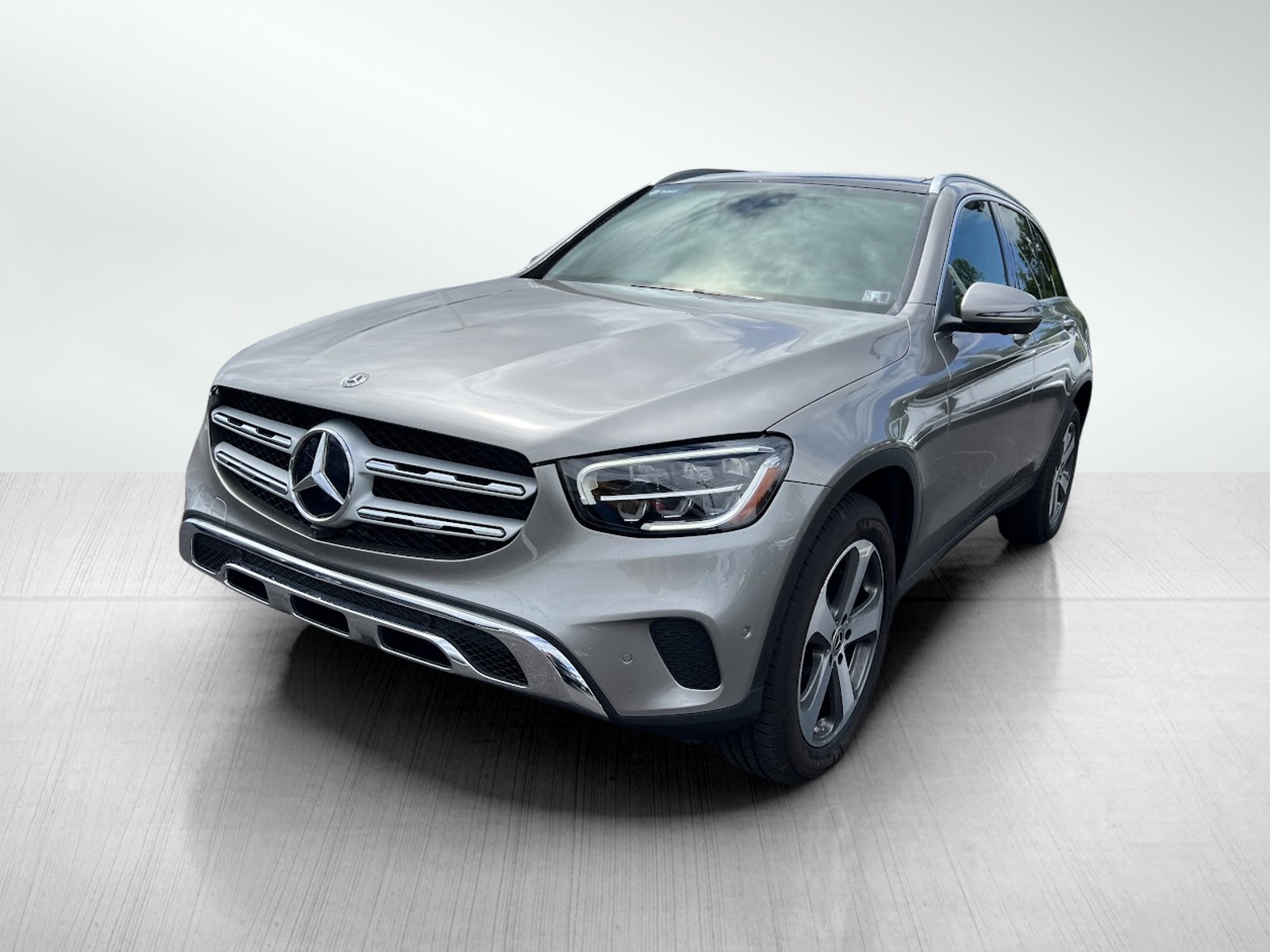 2020 Mercedes Benz GLC 300 4MATIC photo 2