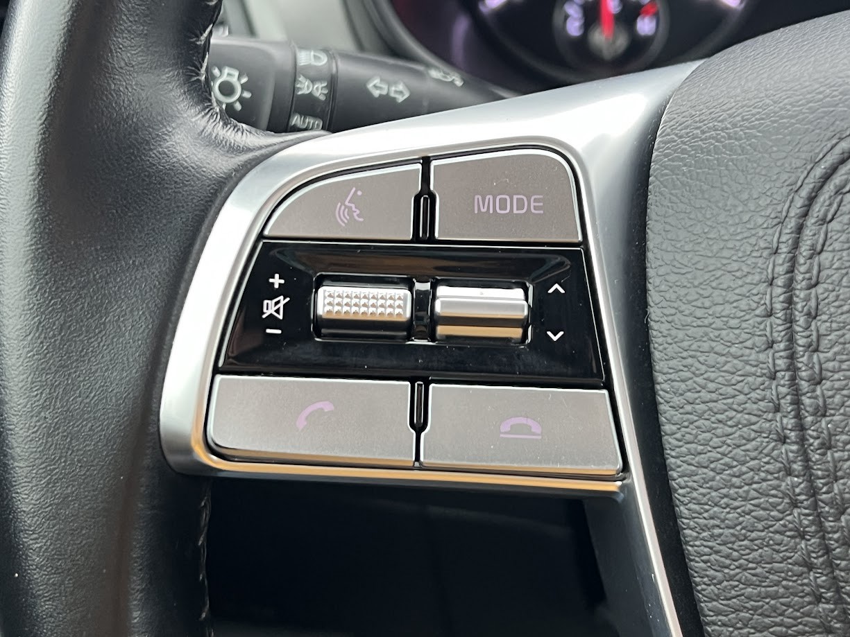 2022 Kia Telluride S photo 22