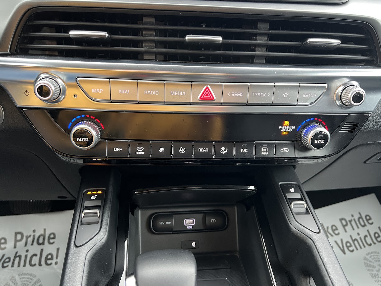 2022 Kia Telluride S photo 27